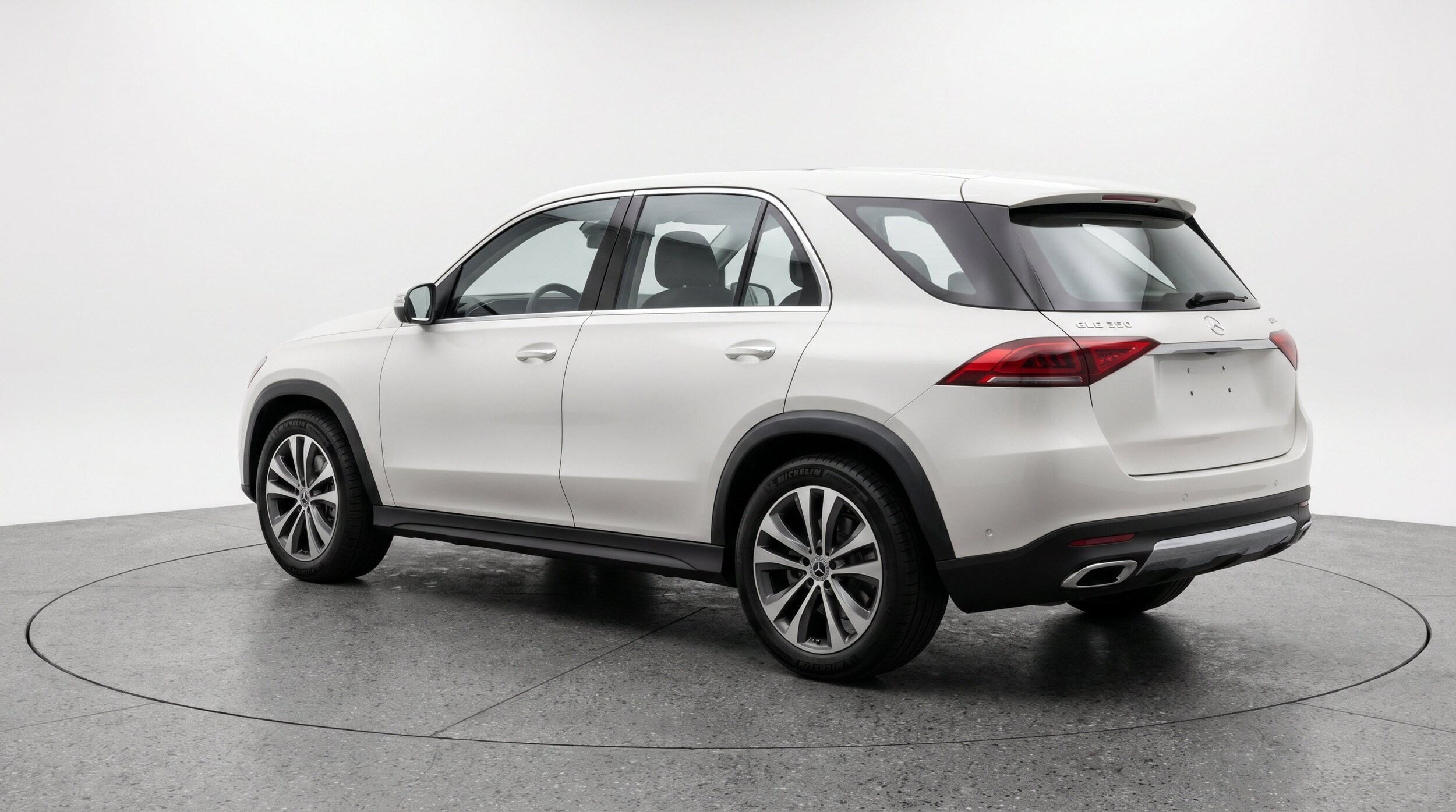 Thumbnail: 2026 Mercedes-Benz GLE - 6