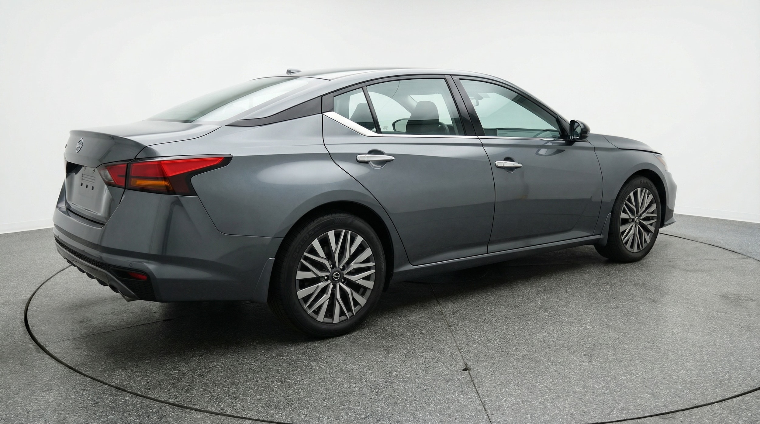 Thumbnail: 2025 Nissan Altima - 7