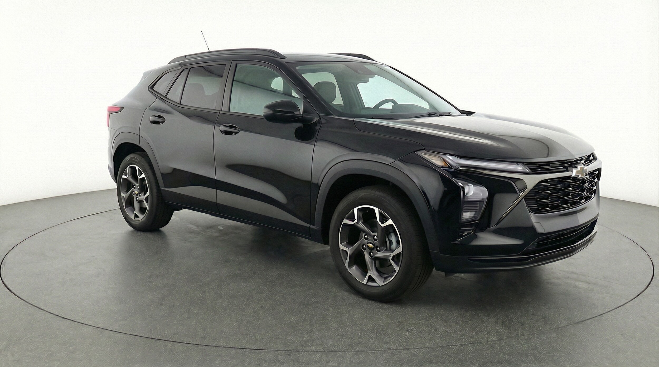 Thumbnail: 2025 Chevrolet Trax - 1