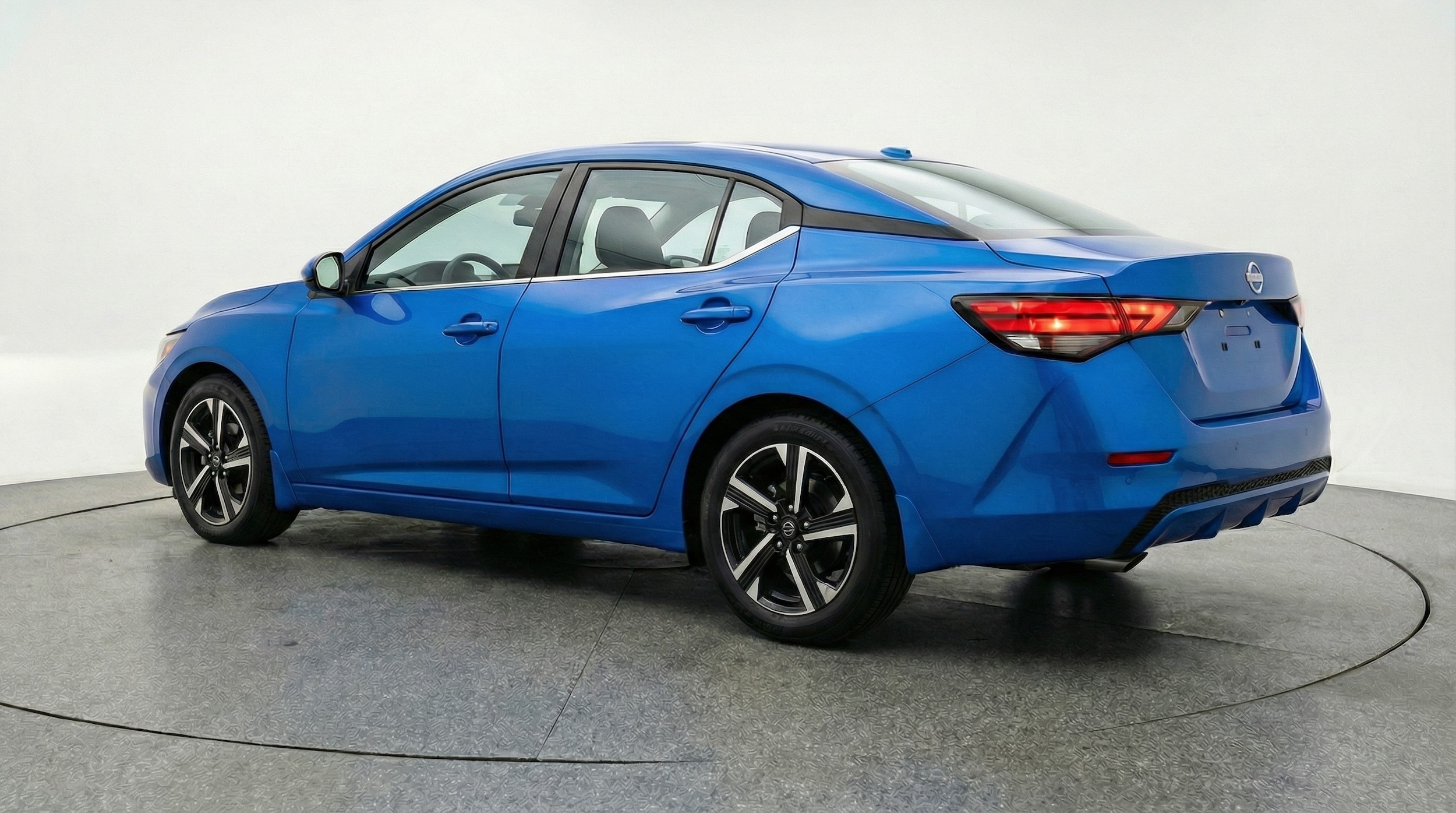 Thumbnail: 2025 Nissan Sentra - 5