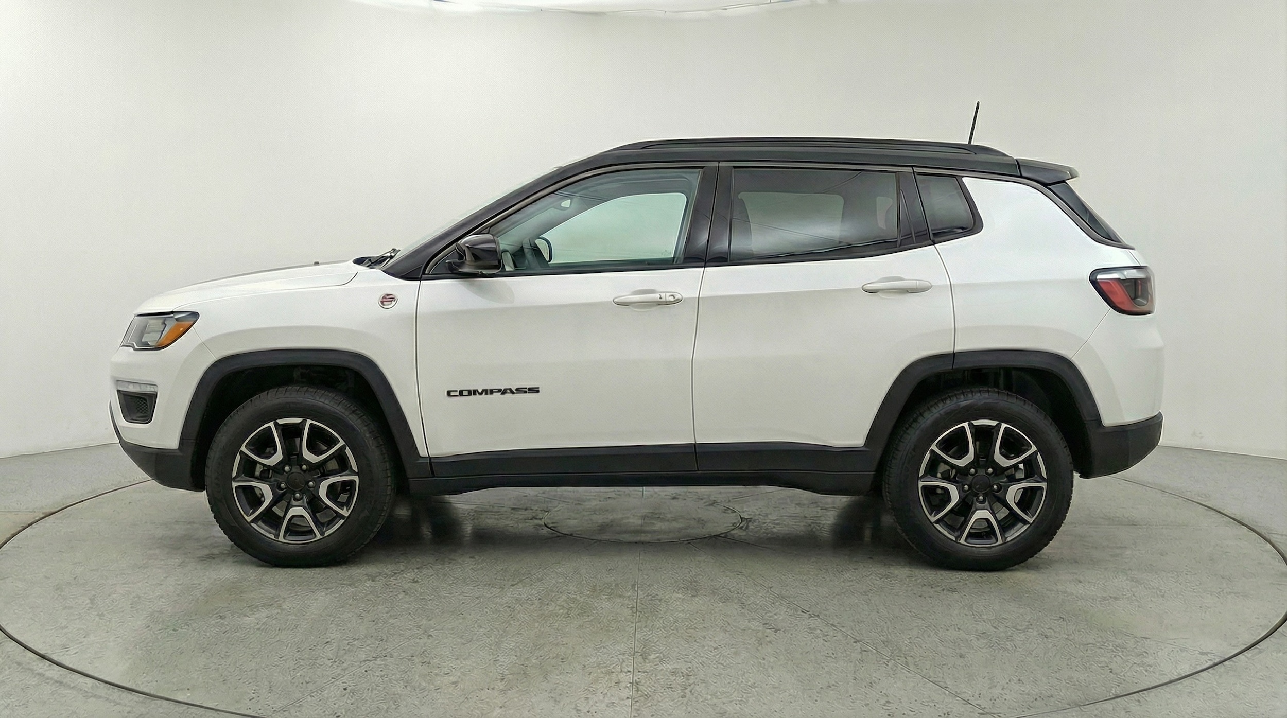 Thumbnail: 2025 Jeep Compass - 4