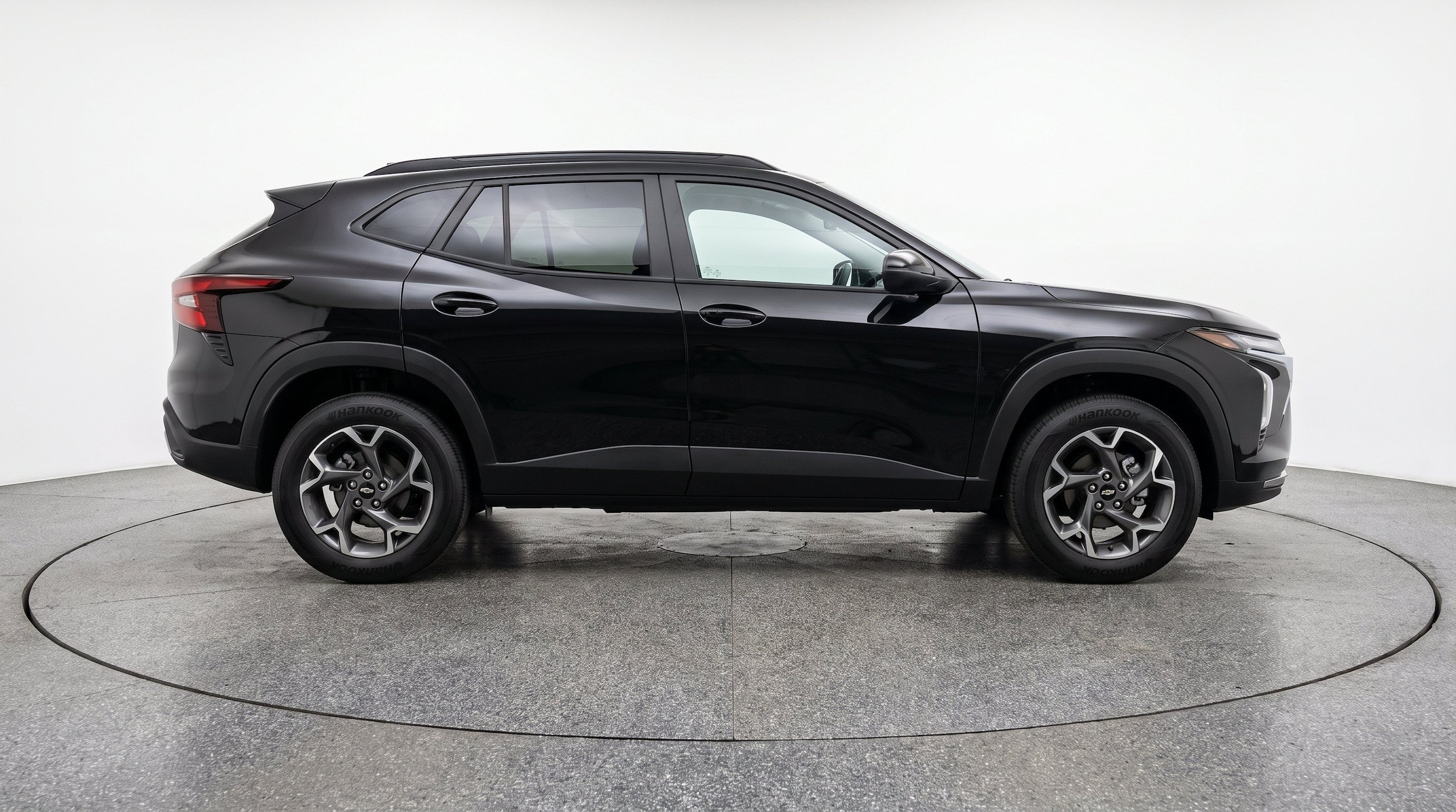 Thumbnail: 2025 Chevrolet Trax - 11