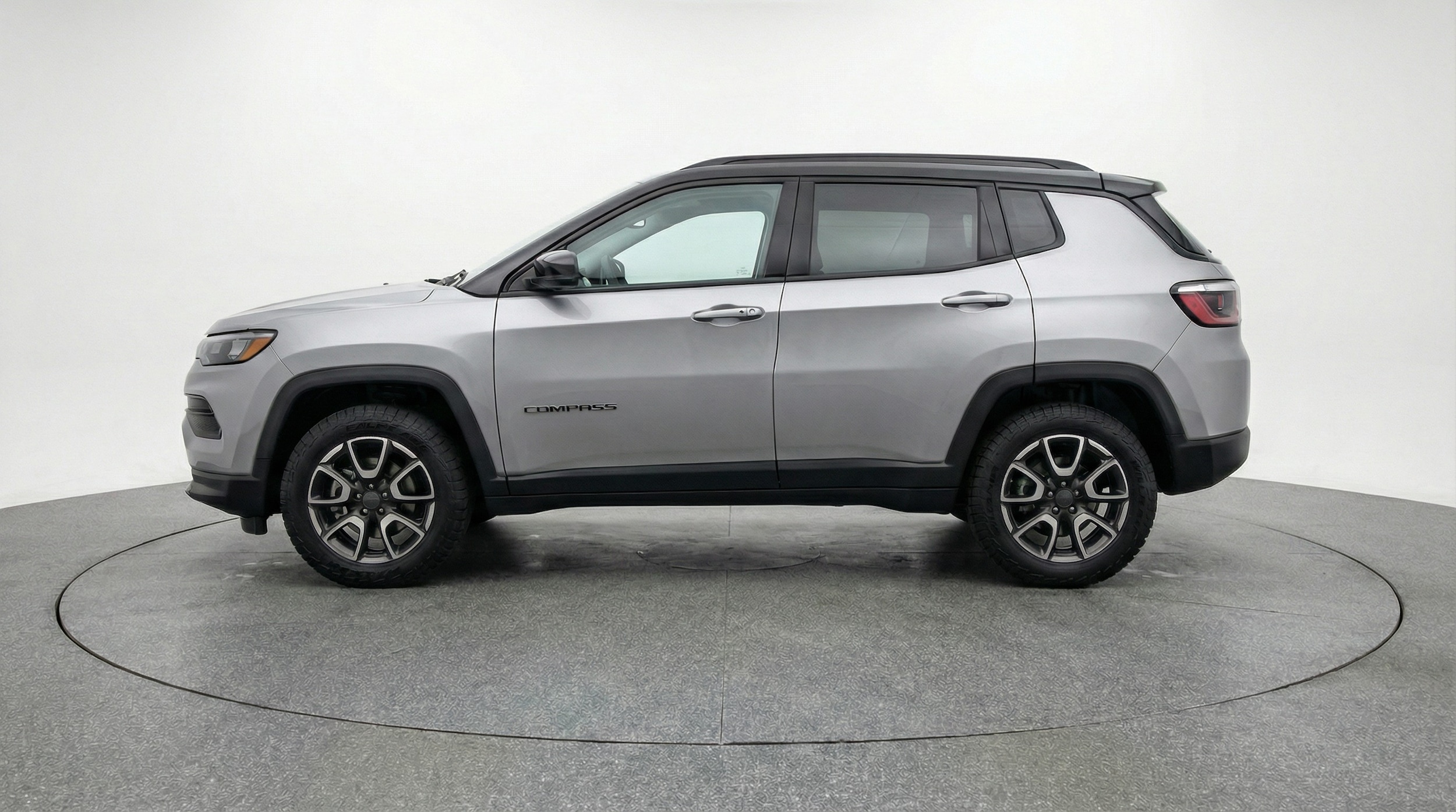 Thumbnail: 2025 Jeep Compass - 4