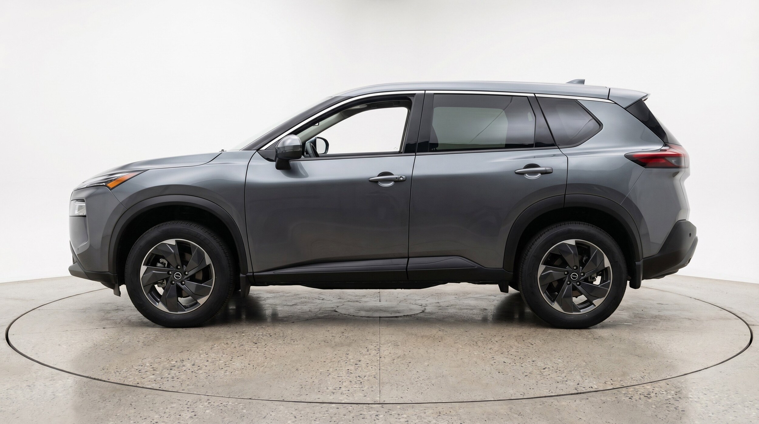 Thumbnail: 2025 Nissan Rogue - 5