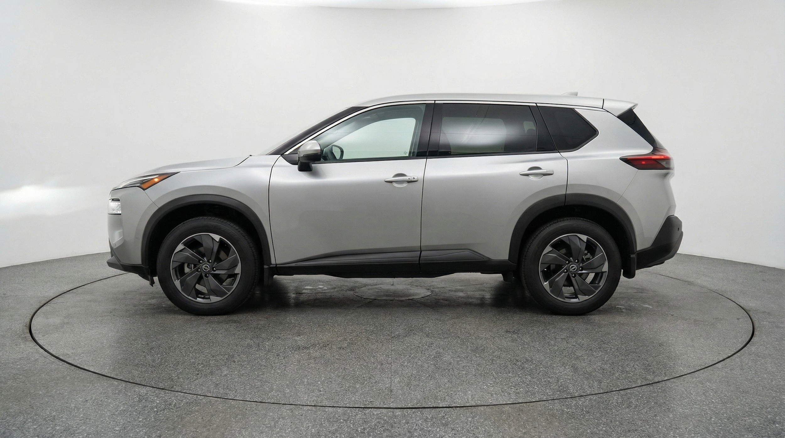 Thumbnail: 2025 Nissan Rogue - 5