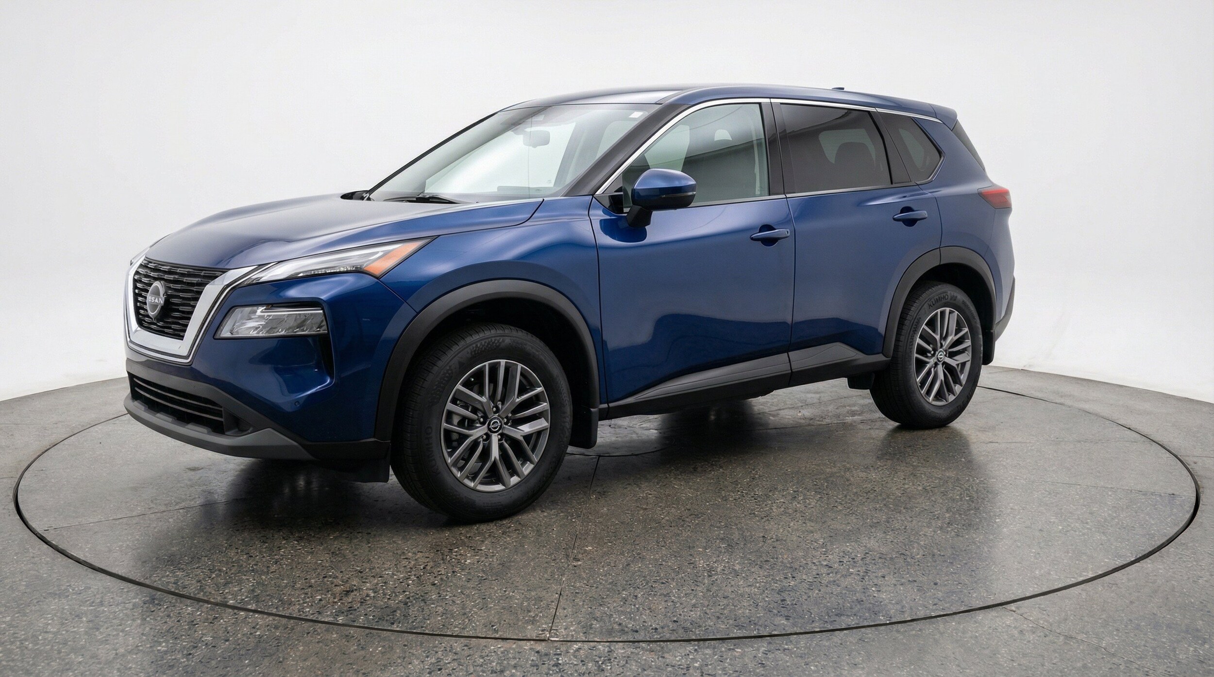 Thumbnail: 2026 Nissan Rogue - 3