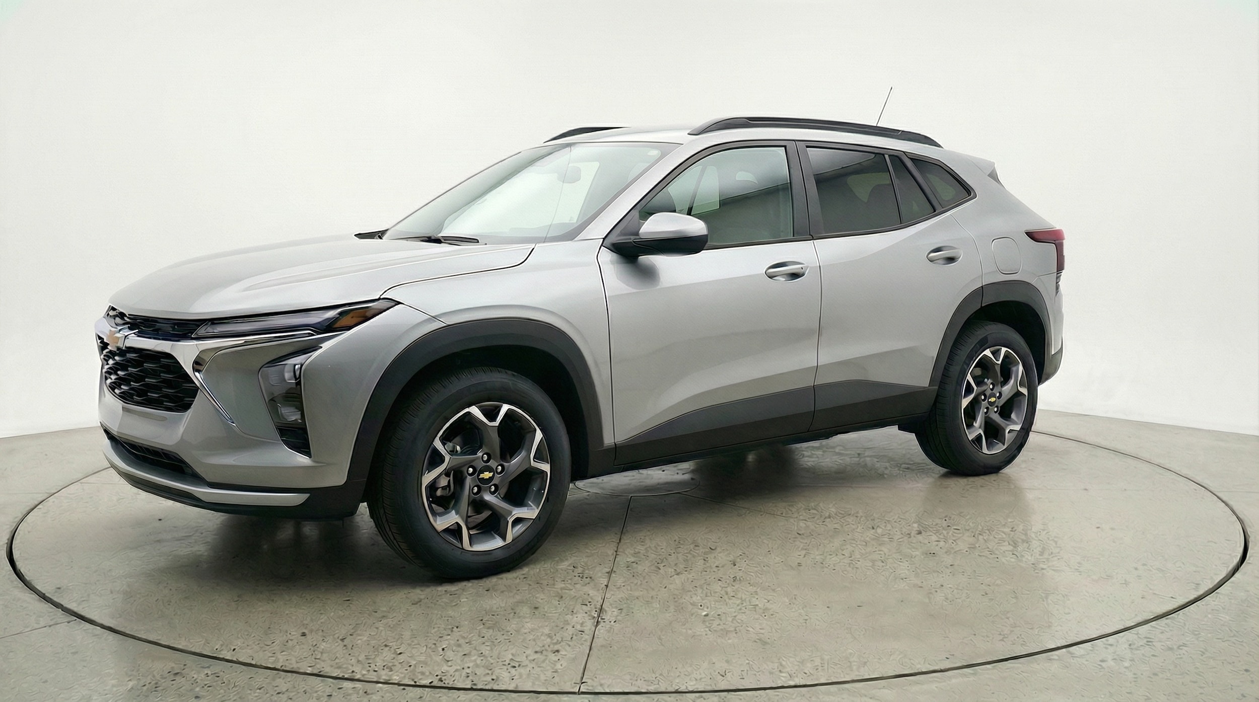 Thumbnail: 2025 Chevrolet Trax - 3