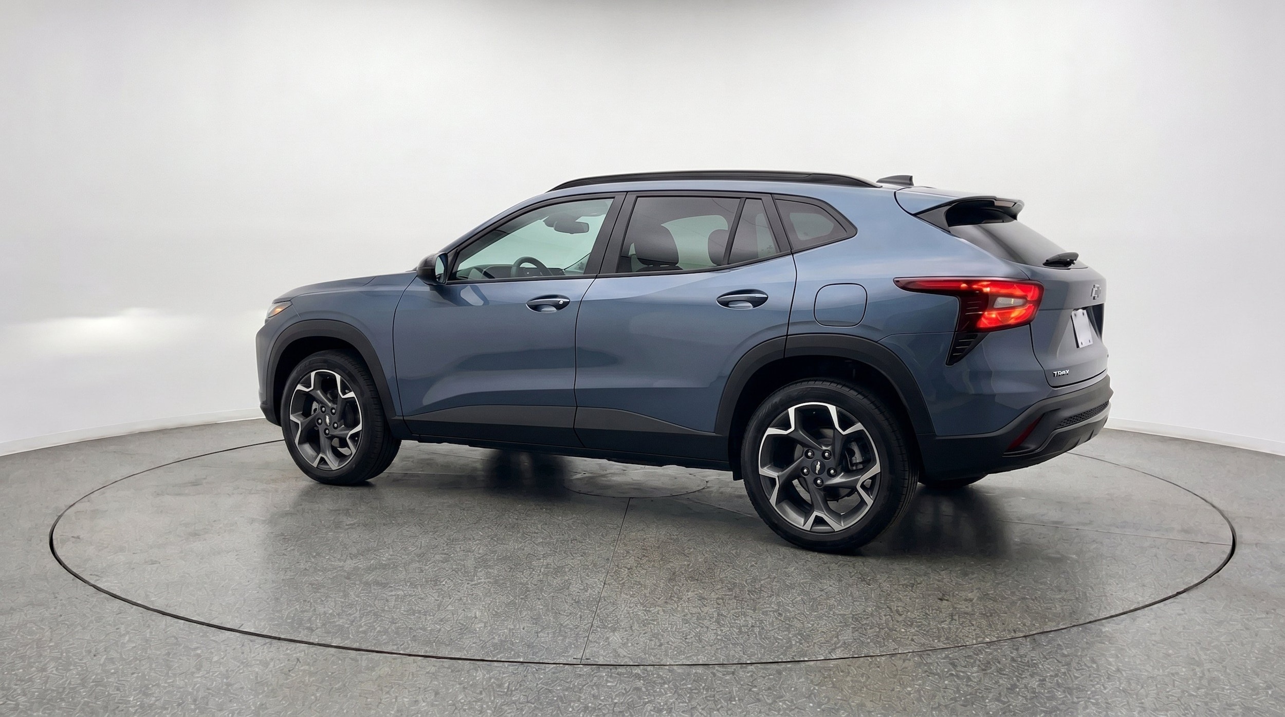 Thumbnail: 2025 Chevrolet Trax - 6