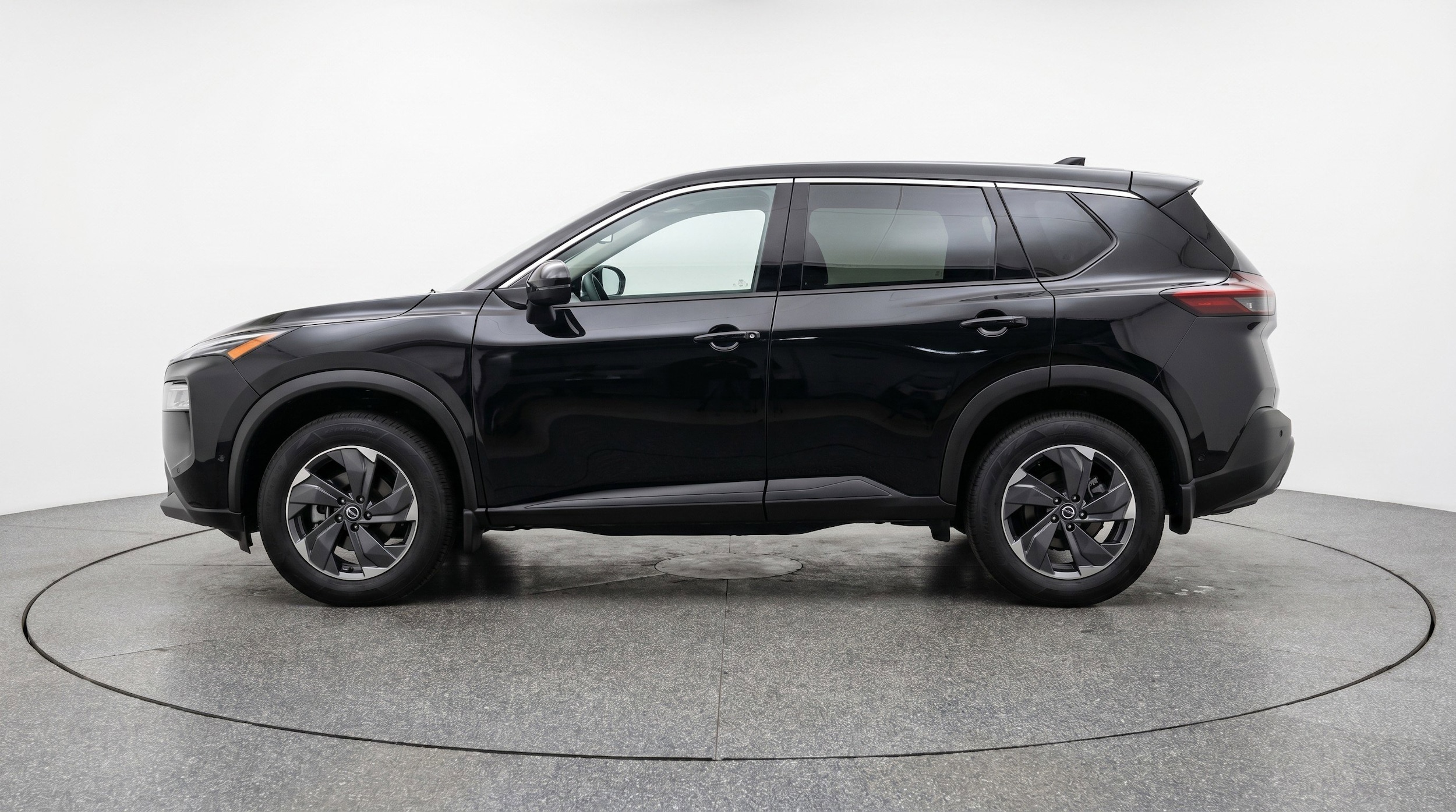 Thumbnail: 2025 Nissan Rogue - 5