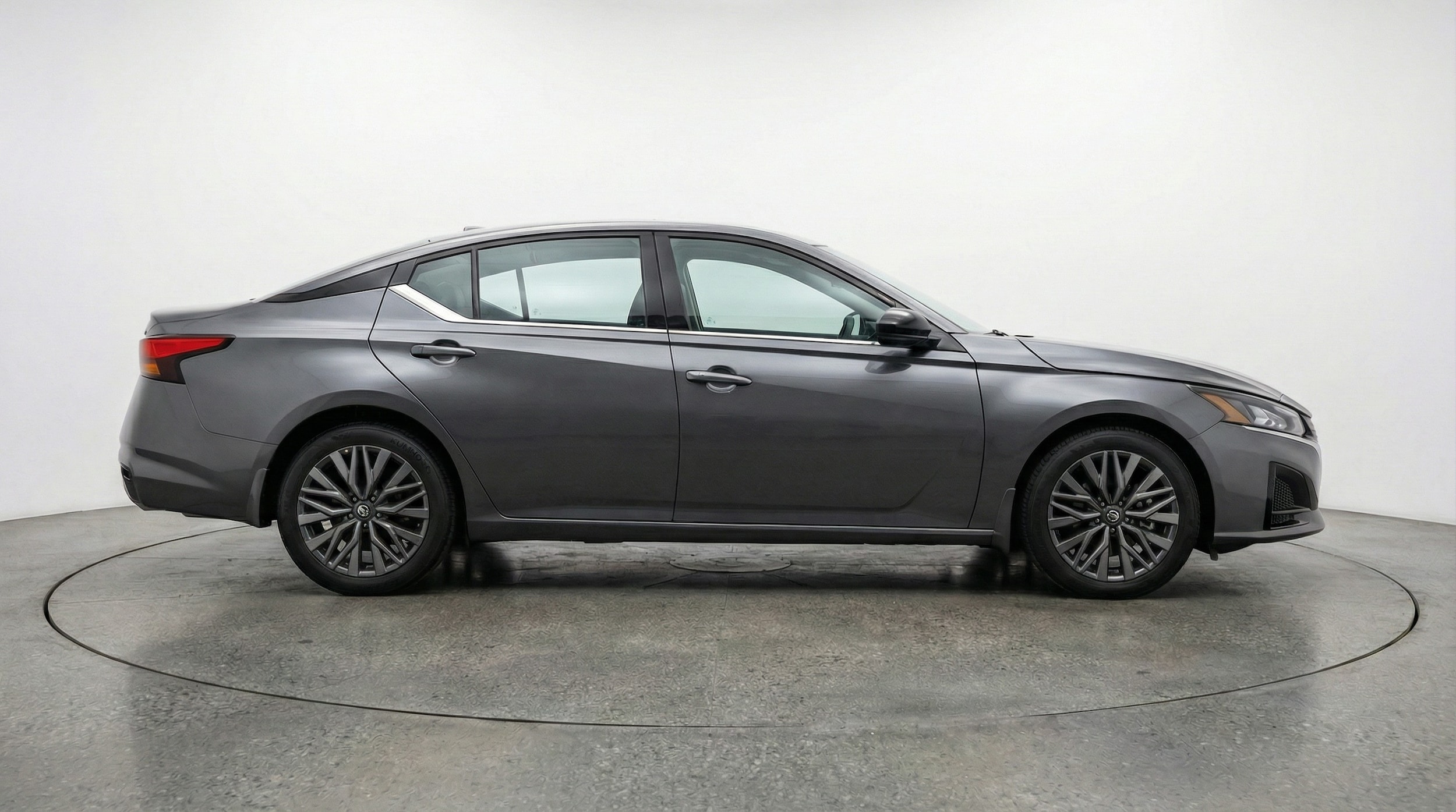 Thumbnail: 2025 Nissan Altima - 8