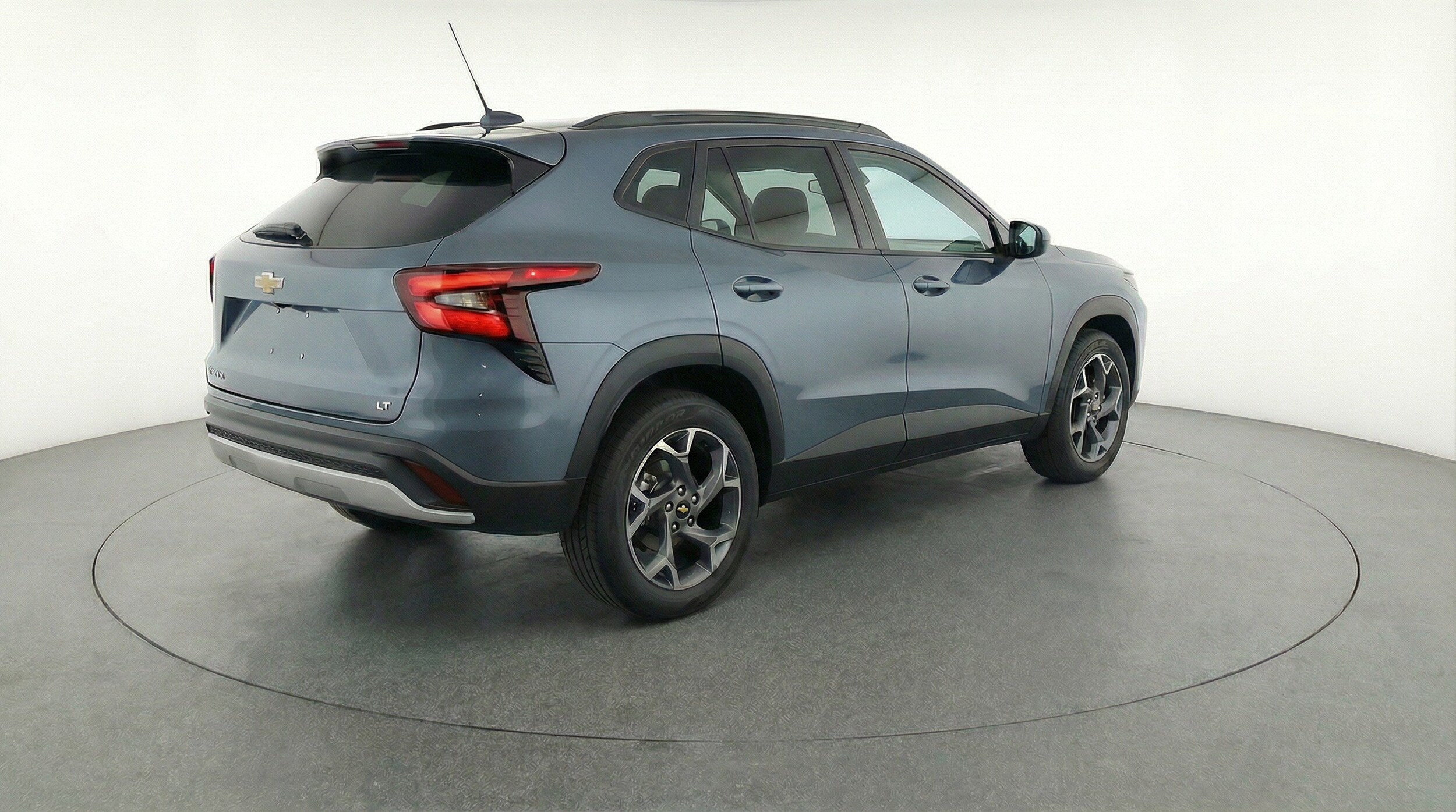 Thumbnail: 2025 Chevrolet Trax - 9