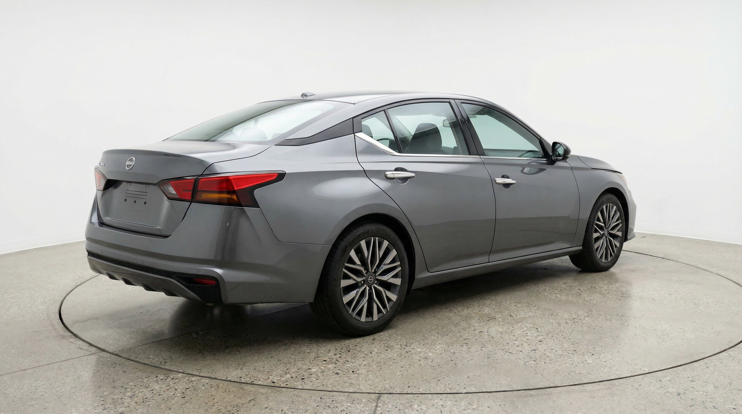 Thumbnail: 2025 Nissan Altima - 9