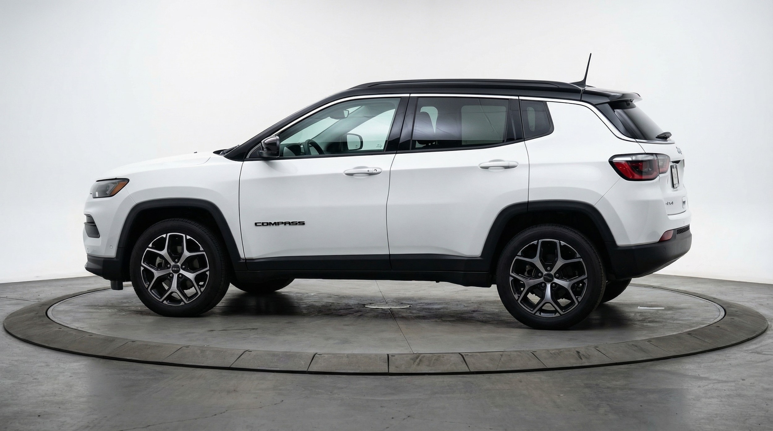 Thumbnail: 2025 Jeep Compass - 4
