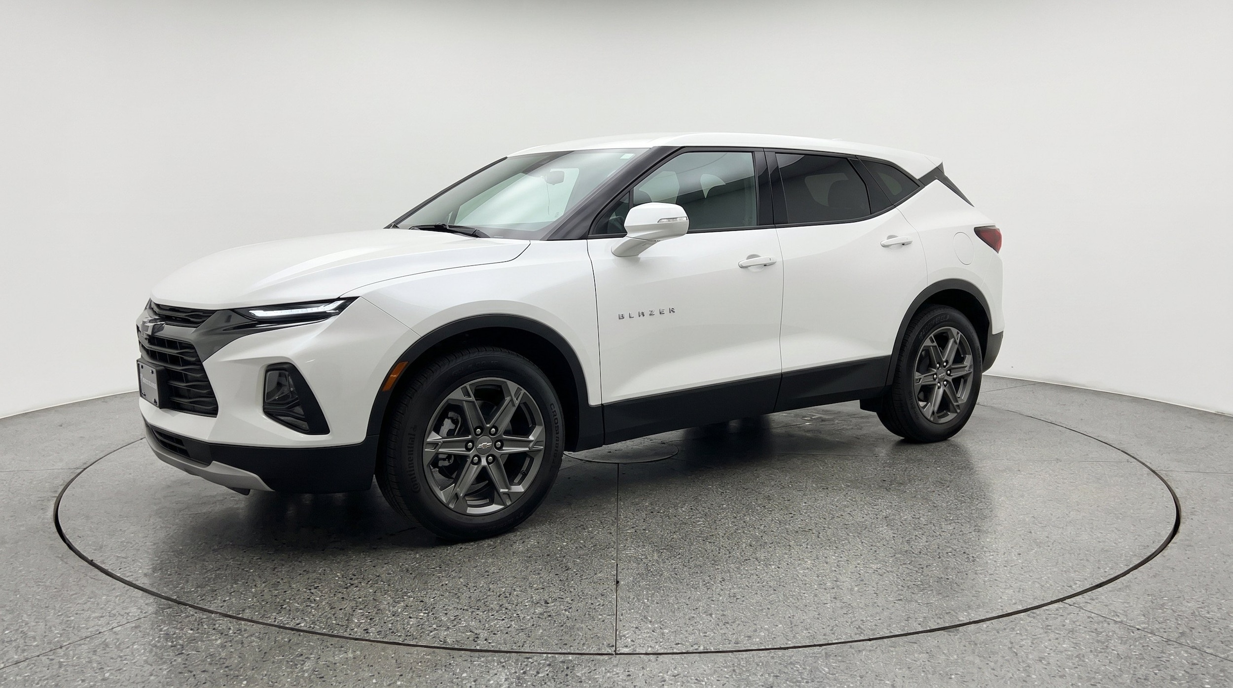 Thumbnail: 2026 Chevrolet Blazer - 3