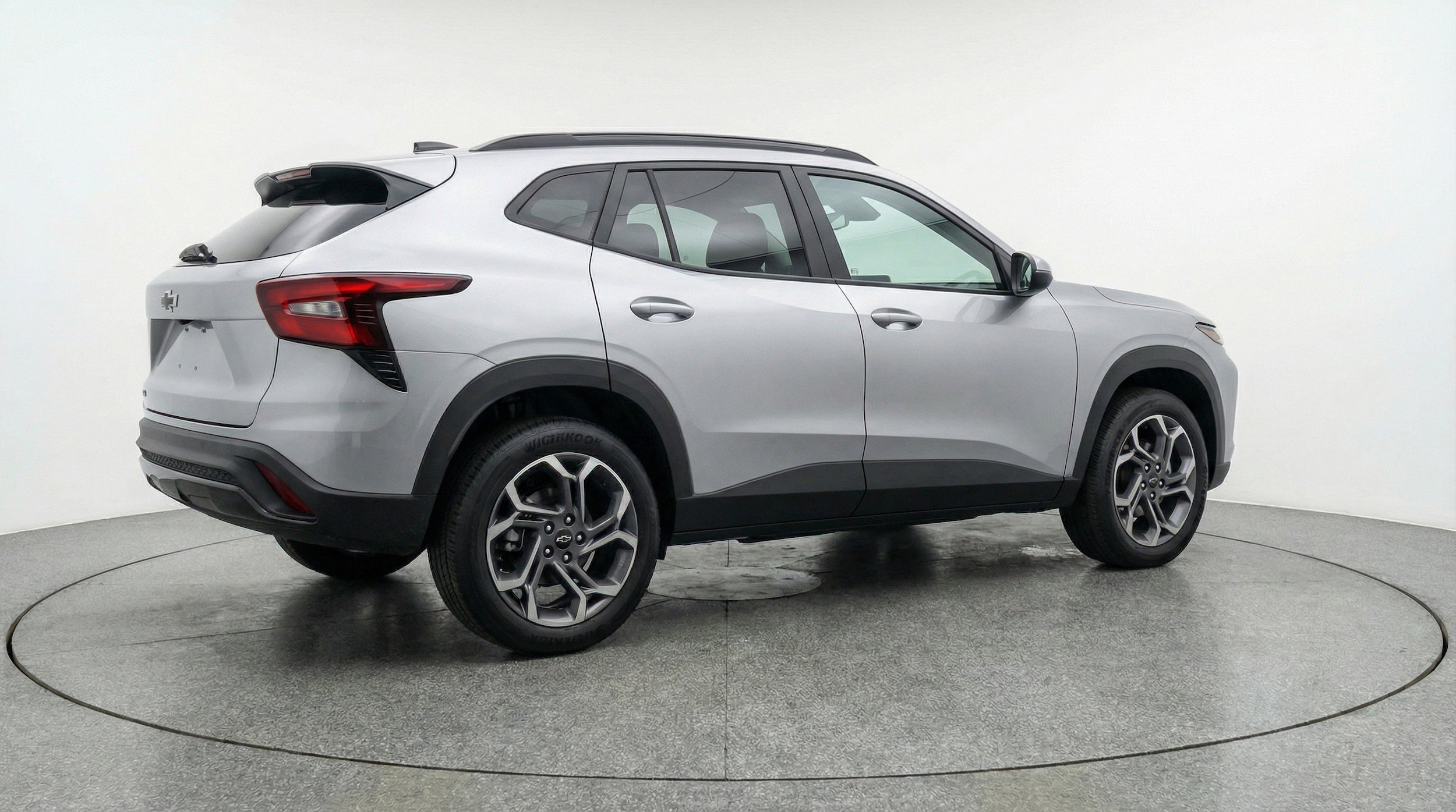 Thumbnail: 2025 Chevrolet Trax - 9