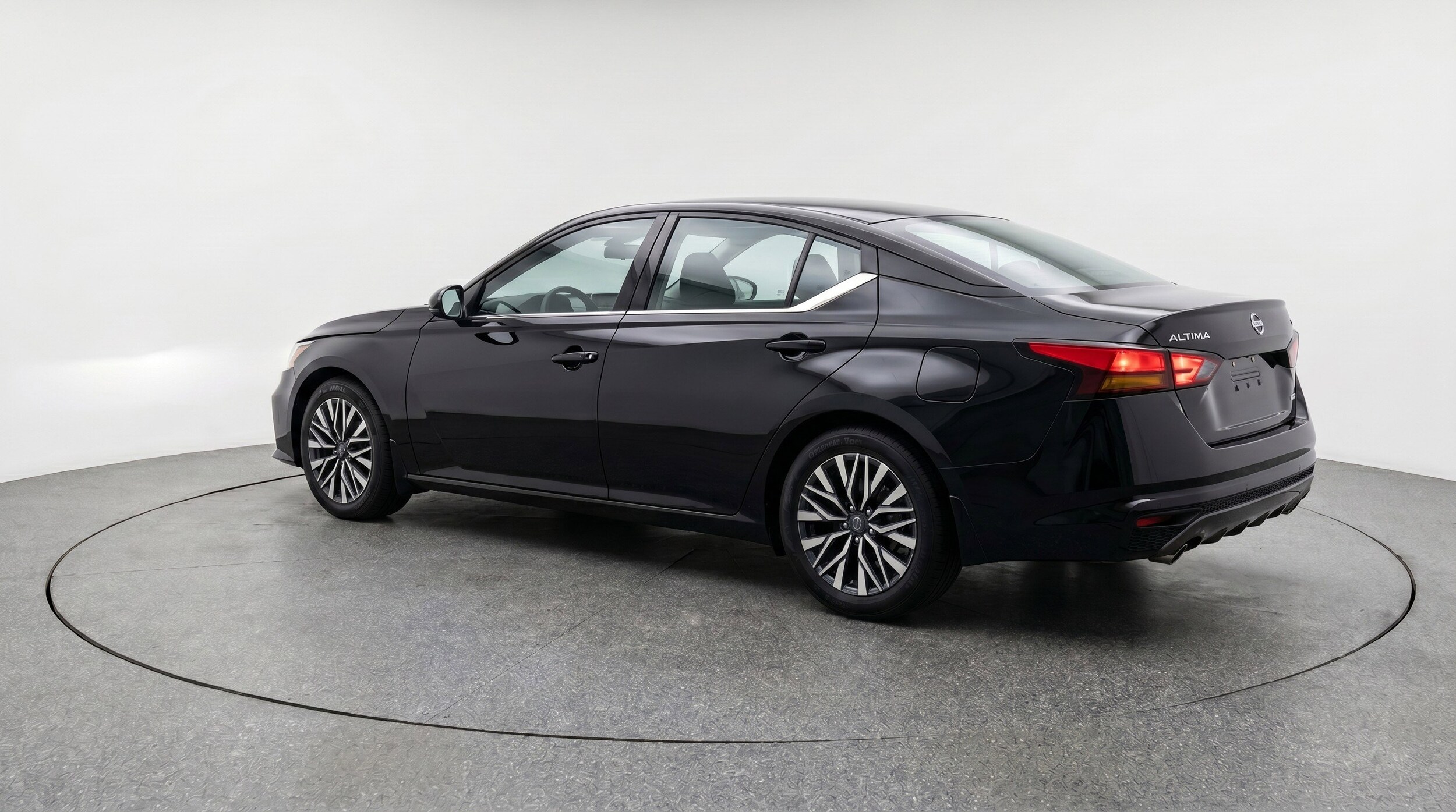Thumbnail: 2025 Nissan Altima - 6