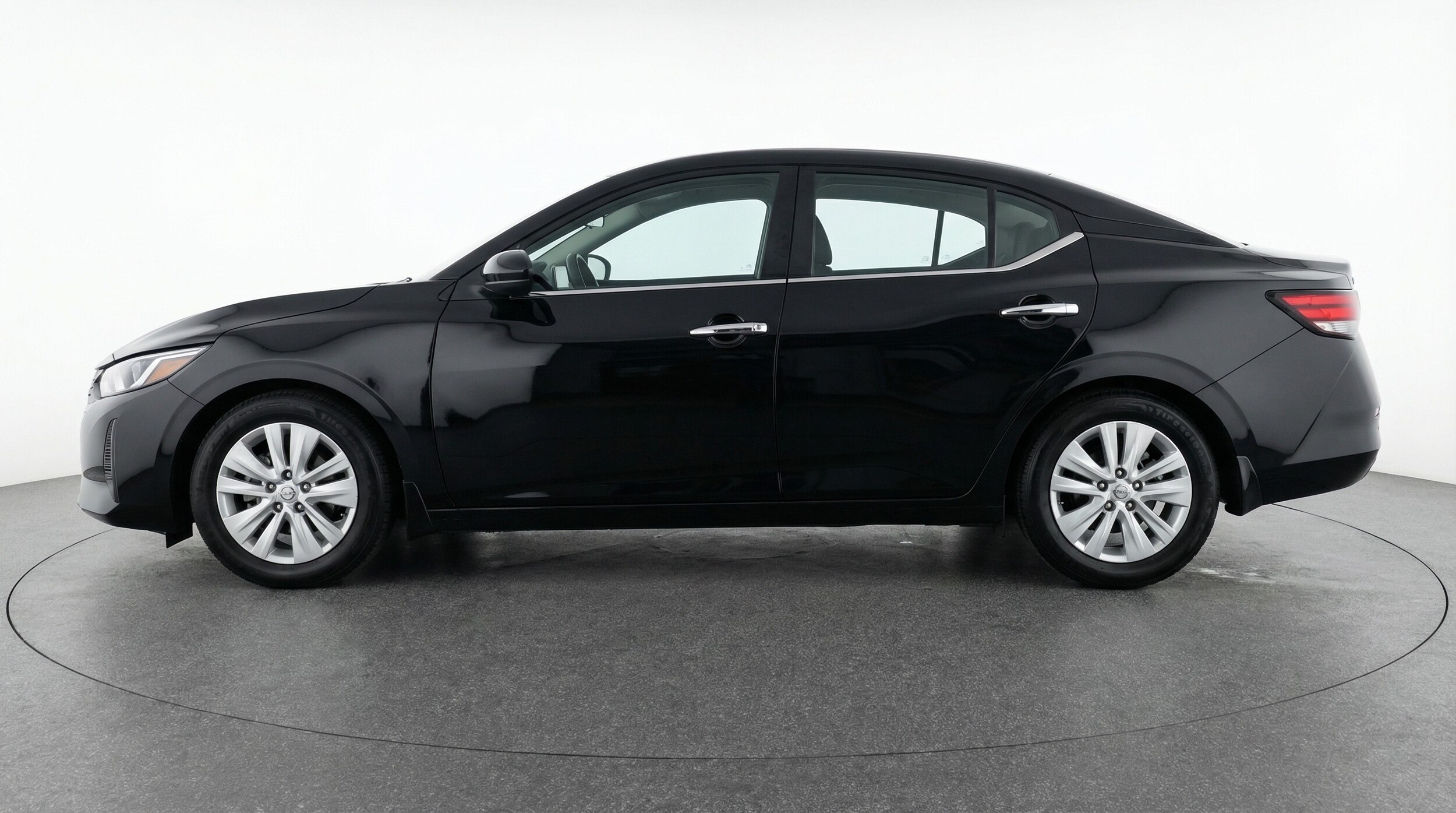 Thumbnail: 2025 Nissan Sentra - 4