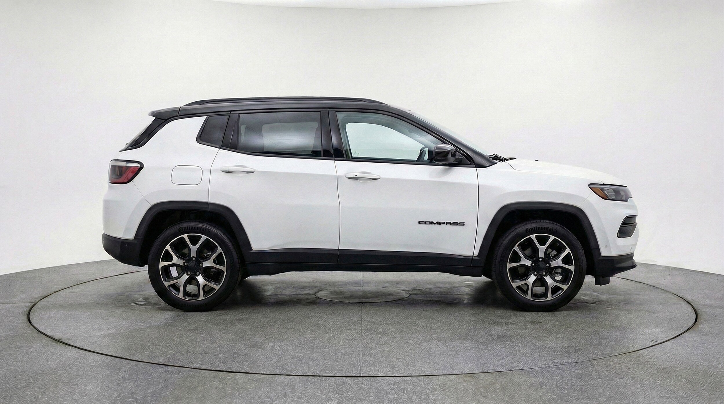 Thumbnail: 2025 Jeep Compass - 11
