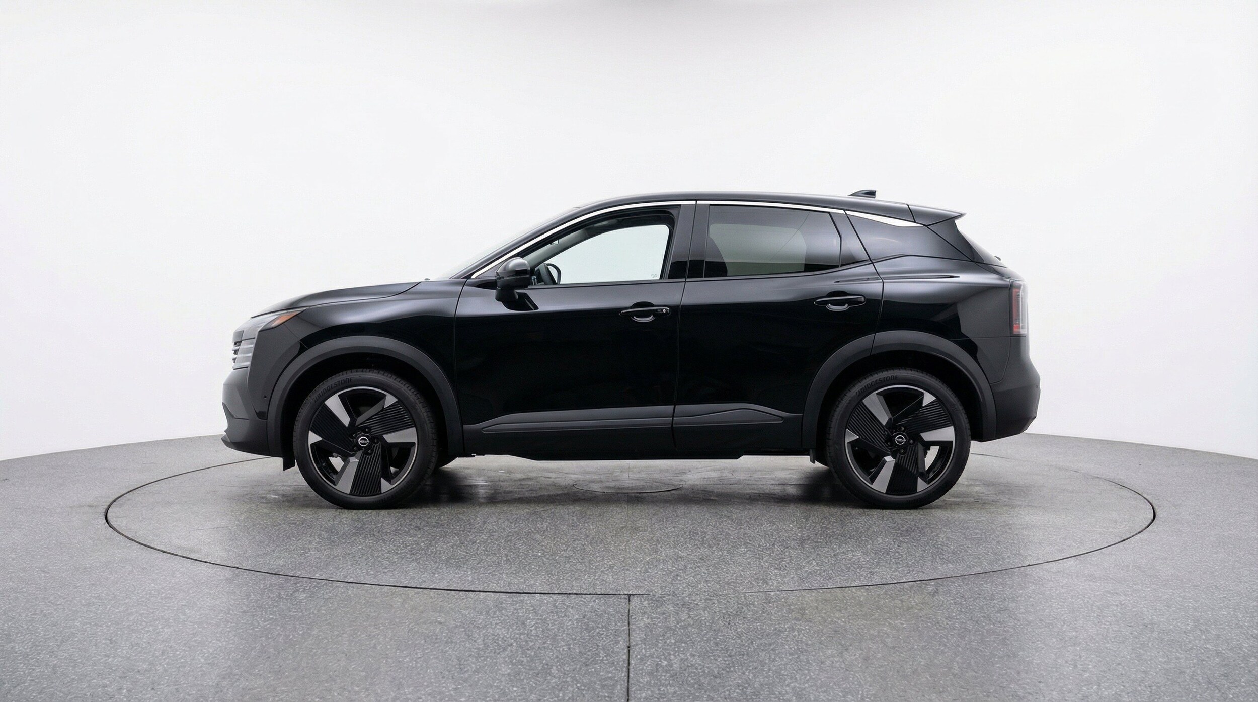 Thumbnail: 2026 Nissan Kicks - 5