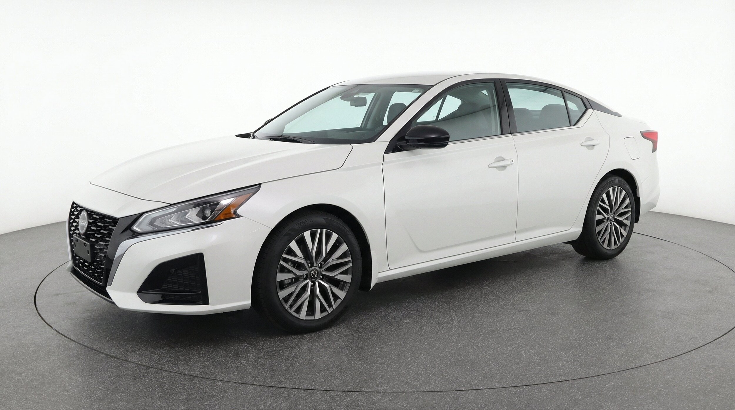 Thumbnail: 2026 Nissan Altima - 3