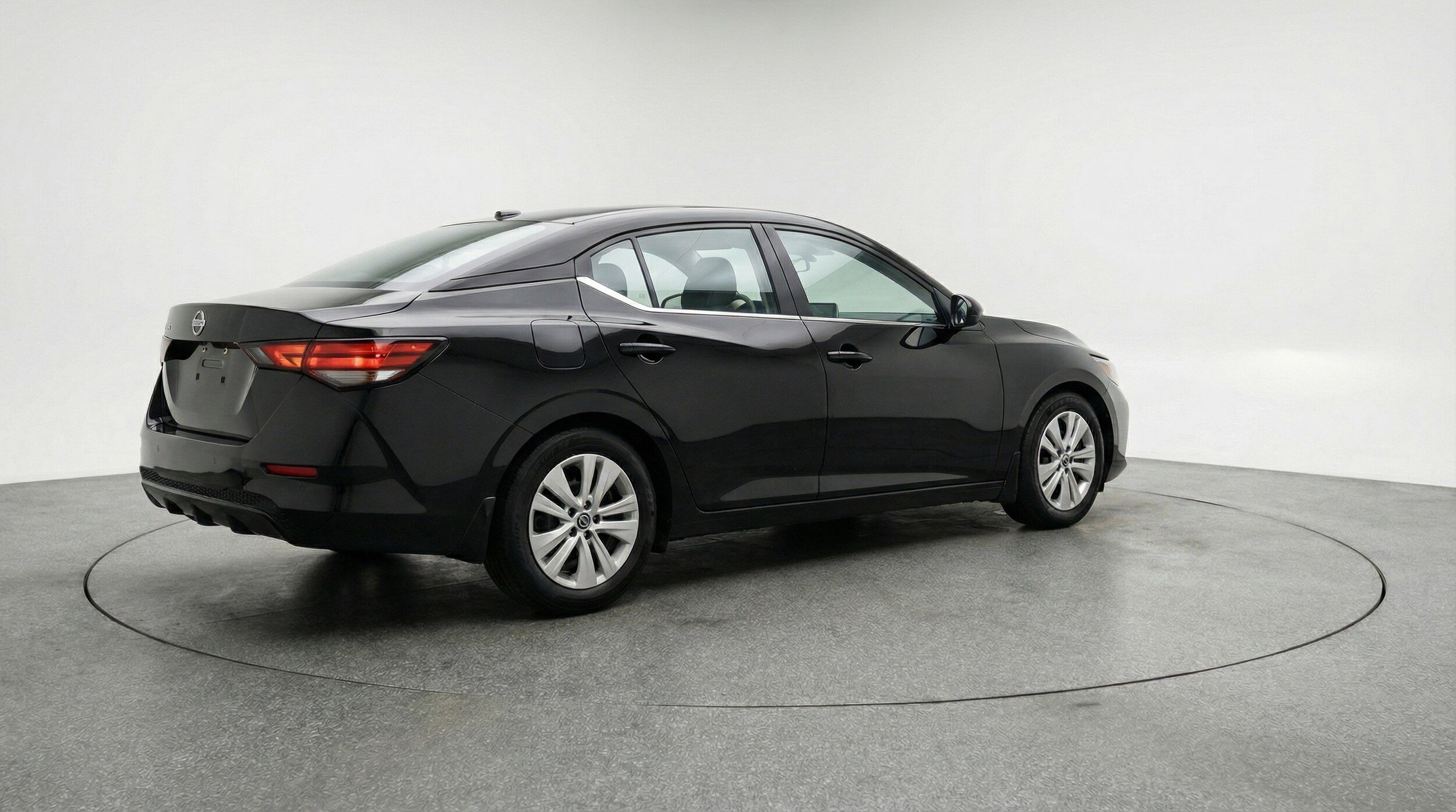 Thumbnail: 2025 Nissan Sentra - 9