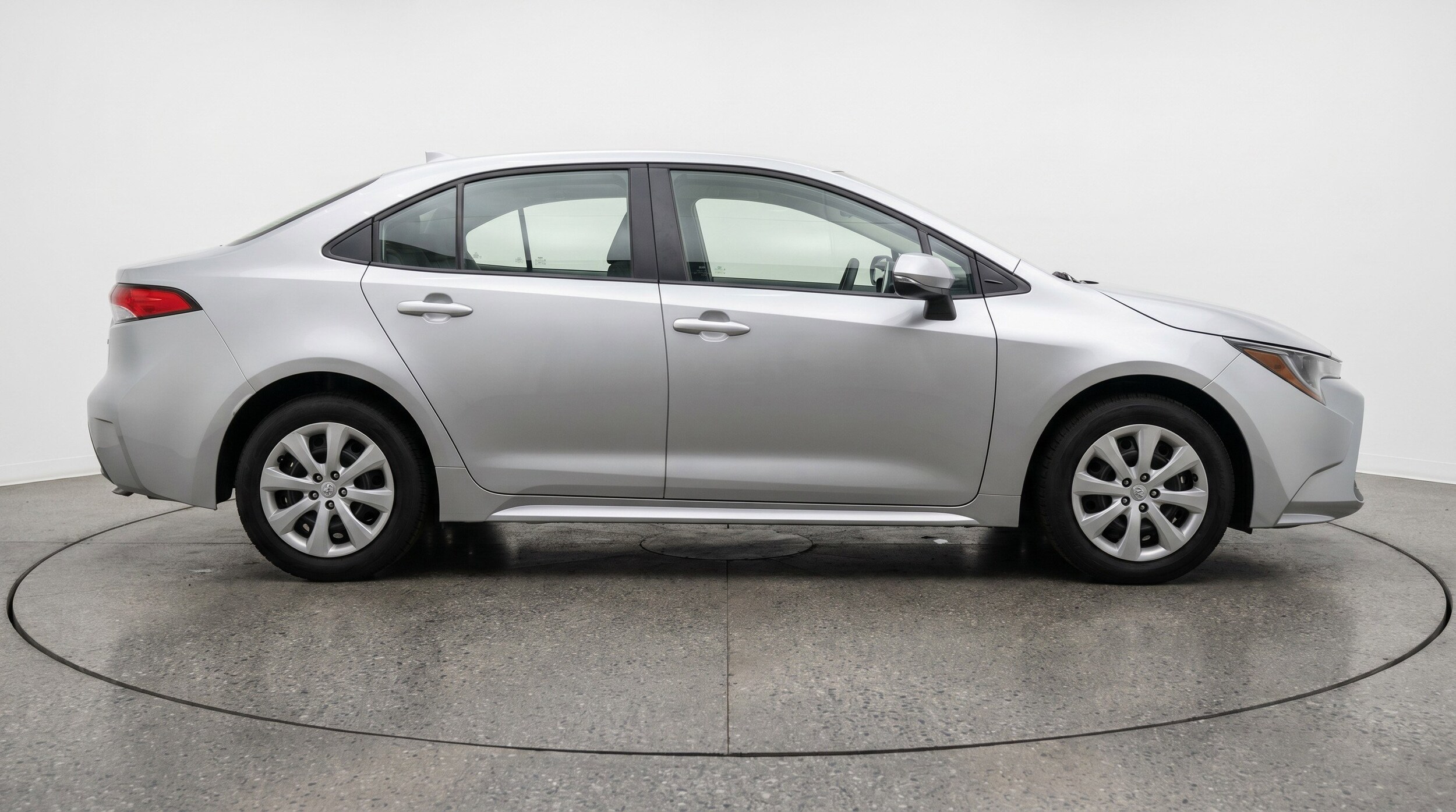 Thumbnail: 2025 Toyota Corolla - 11