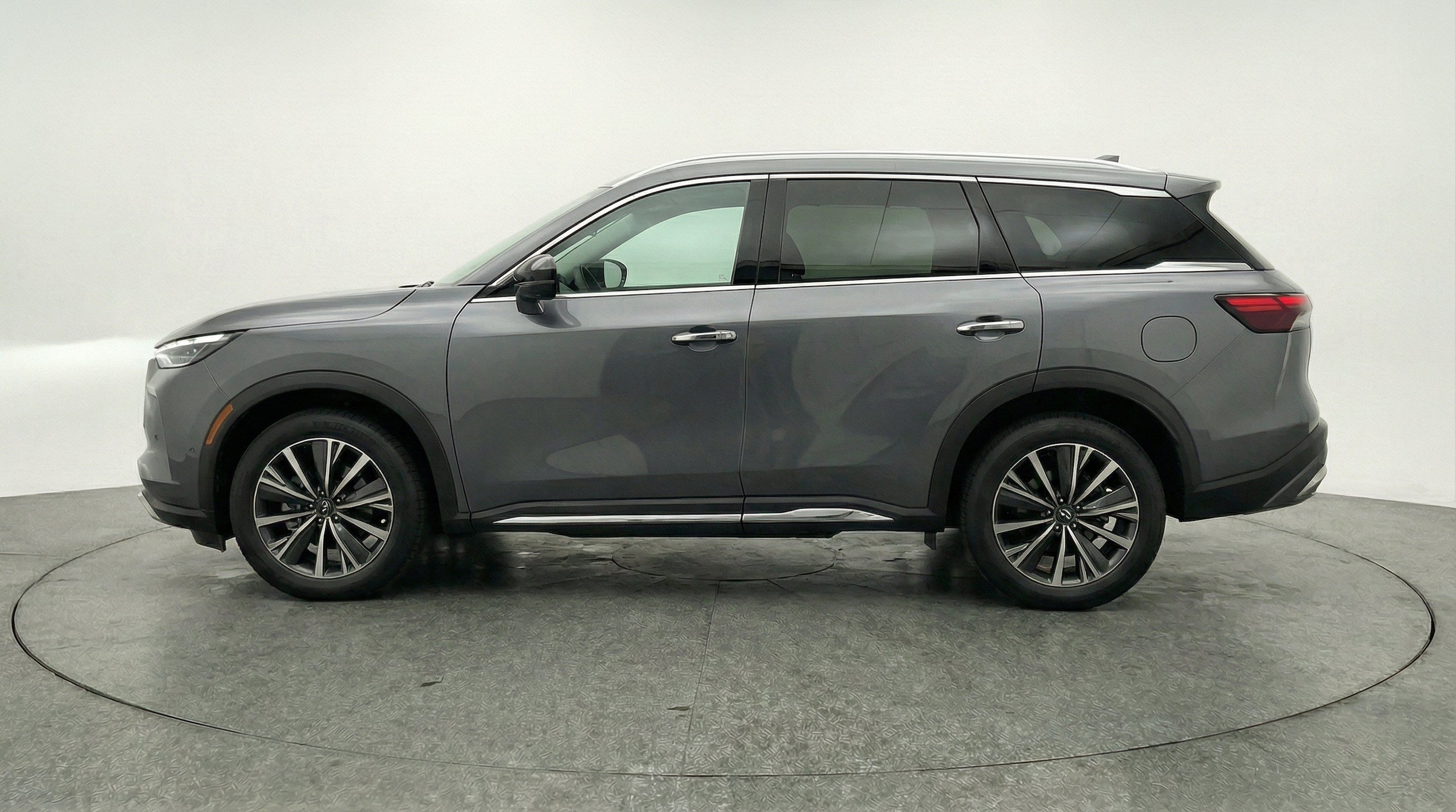 Thumbnail: 2026 INFINITI QX60 - 5