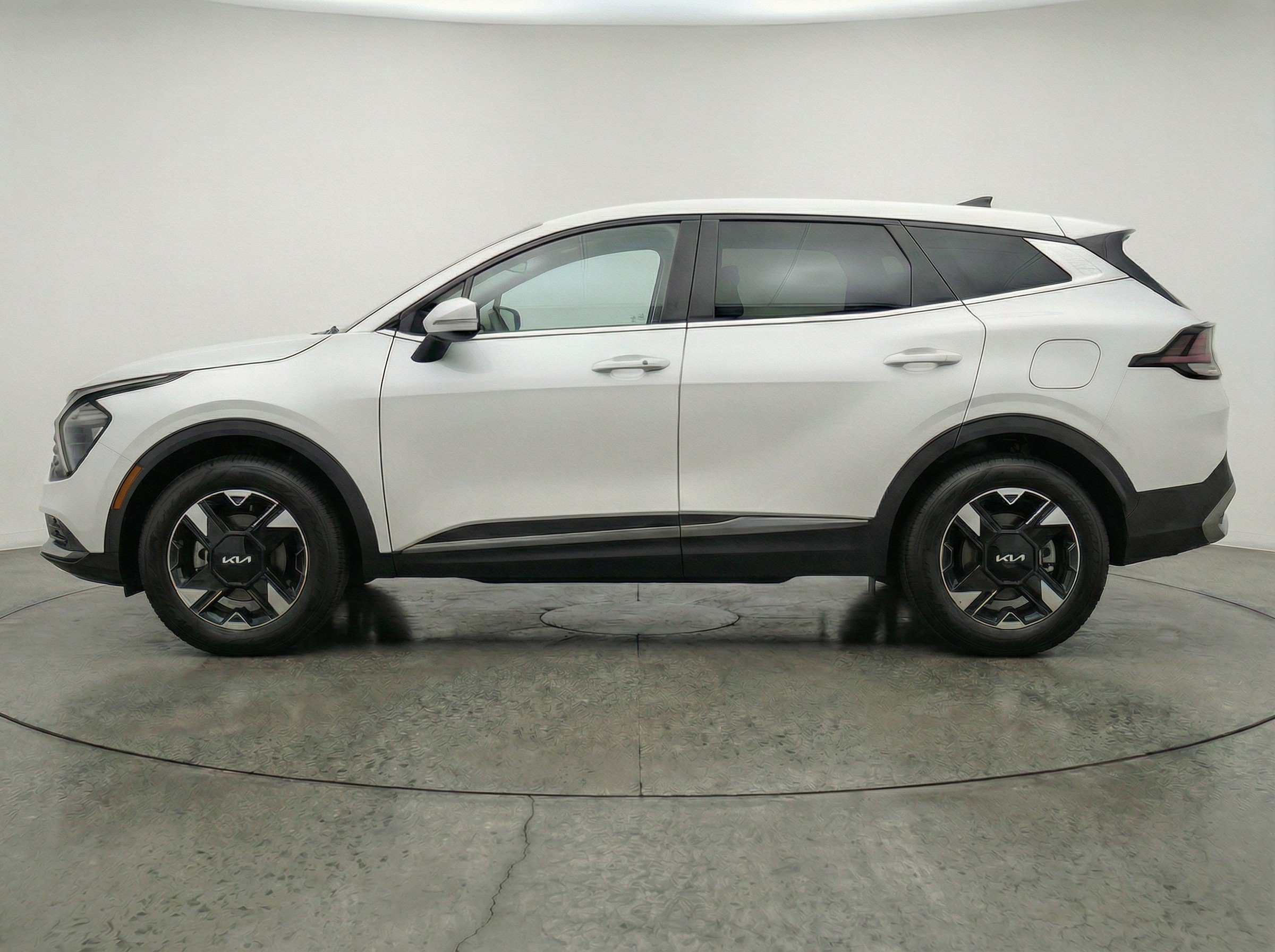 Thumbnail: 2026 Kia Sportage - 5