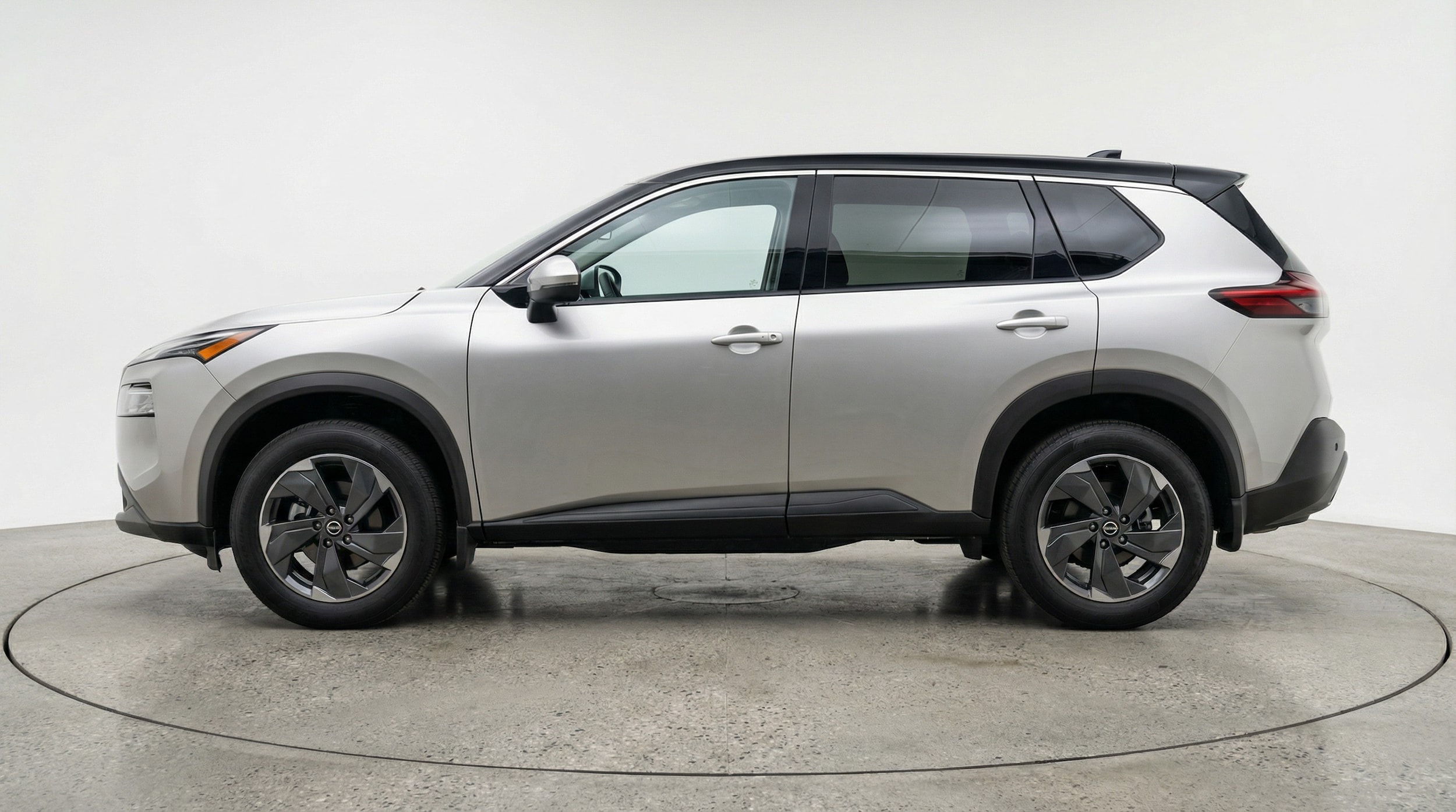 Thumbnail: 2025 Nissan Rogue - 4