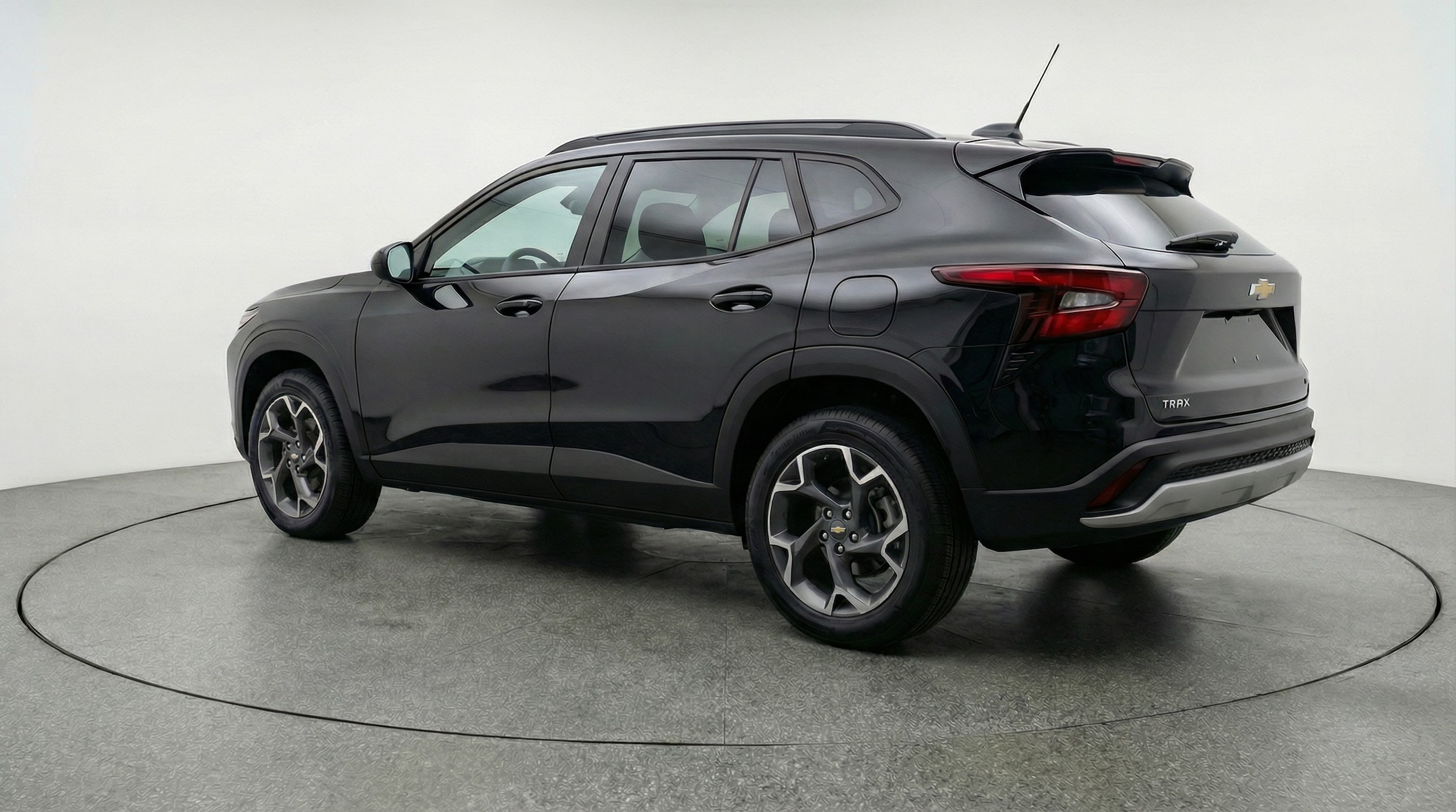 Thumbnail: 2025 Chevrolet Trax - 5