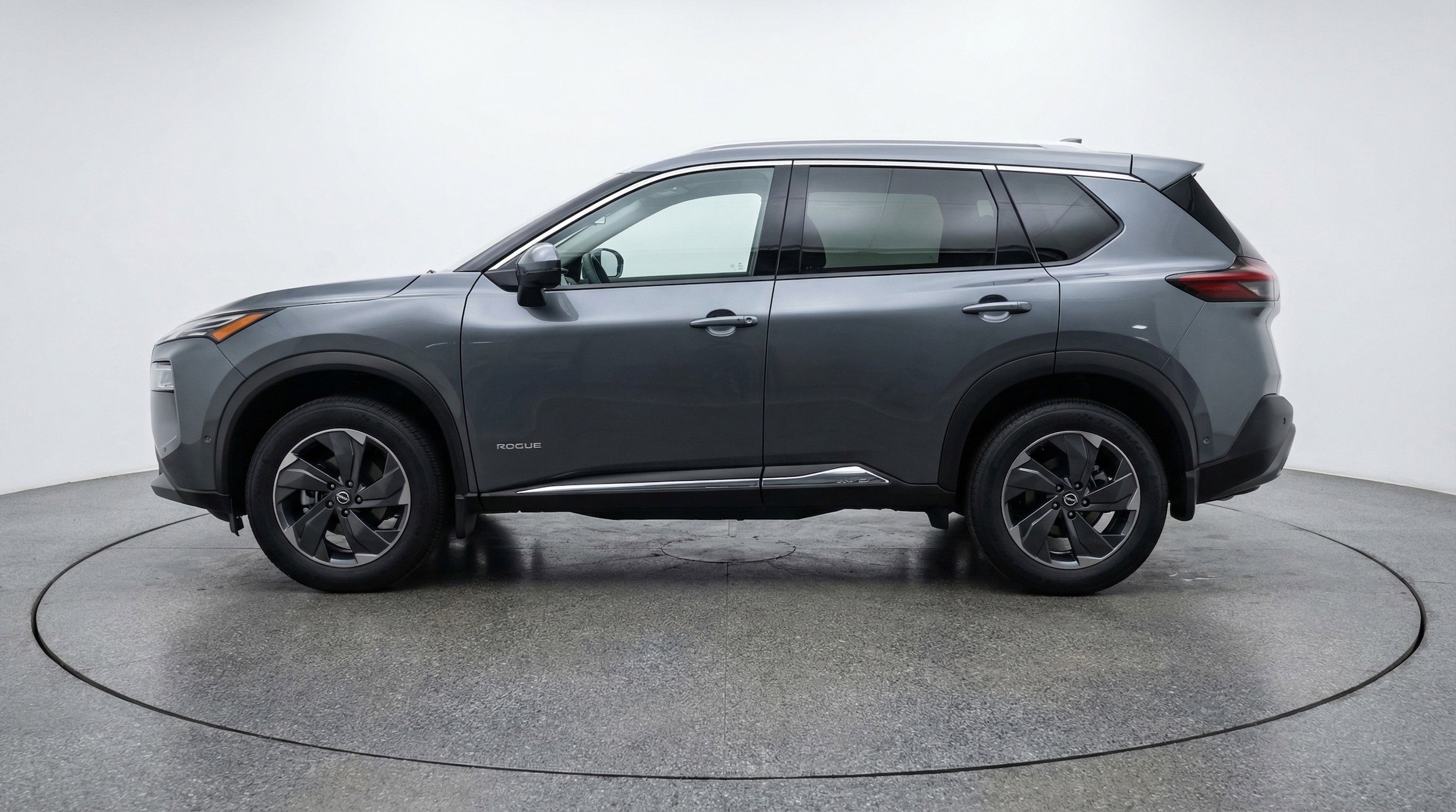 Thumbnail: 2025 Nissan Rogue - 5