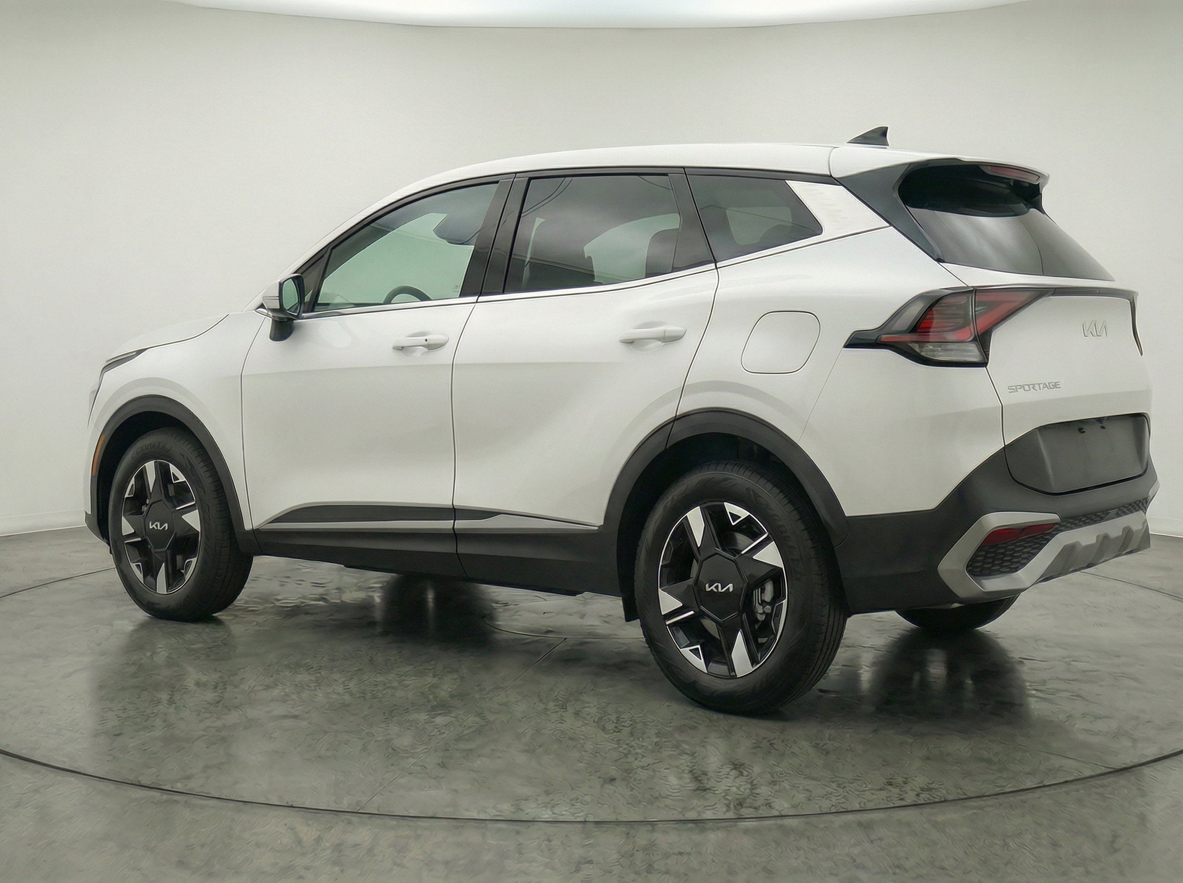 Thumbnail: 2026 Kia Sportage - 6