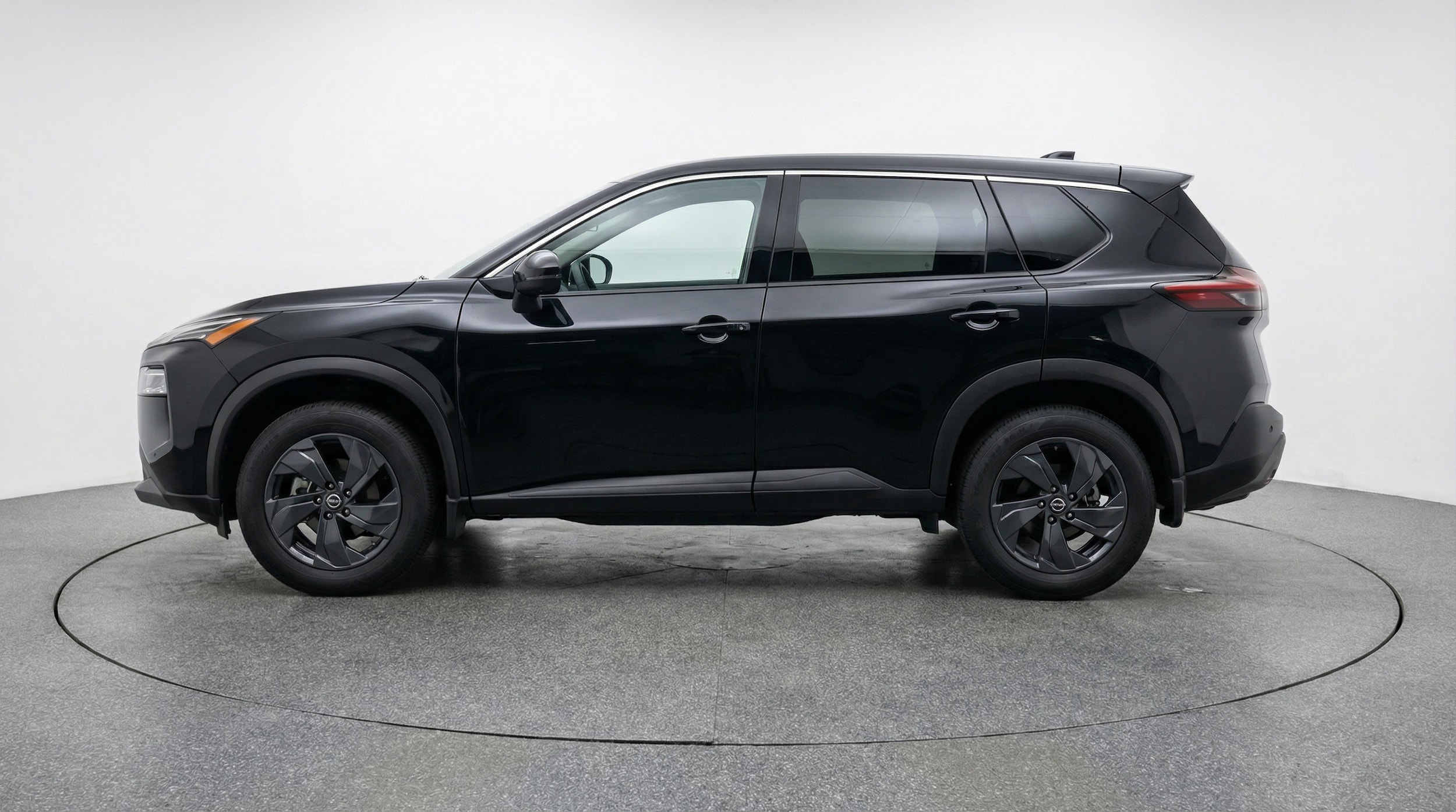 Thumbnail: 2025 Nissan Rogue - 4