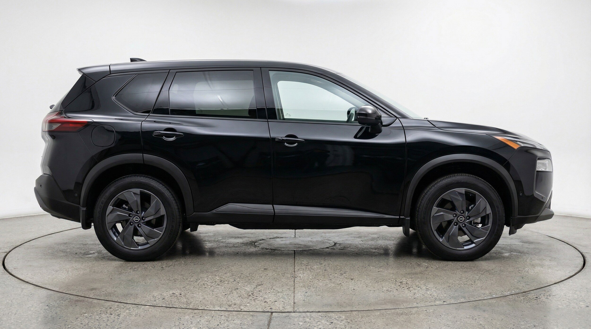 Thumbnail: 2025 Nissan Rogue - 11