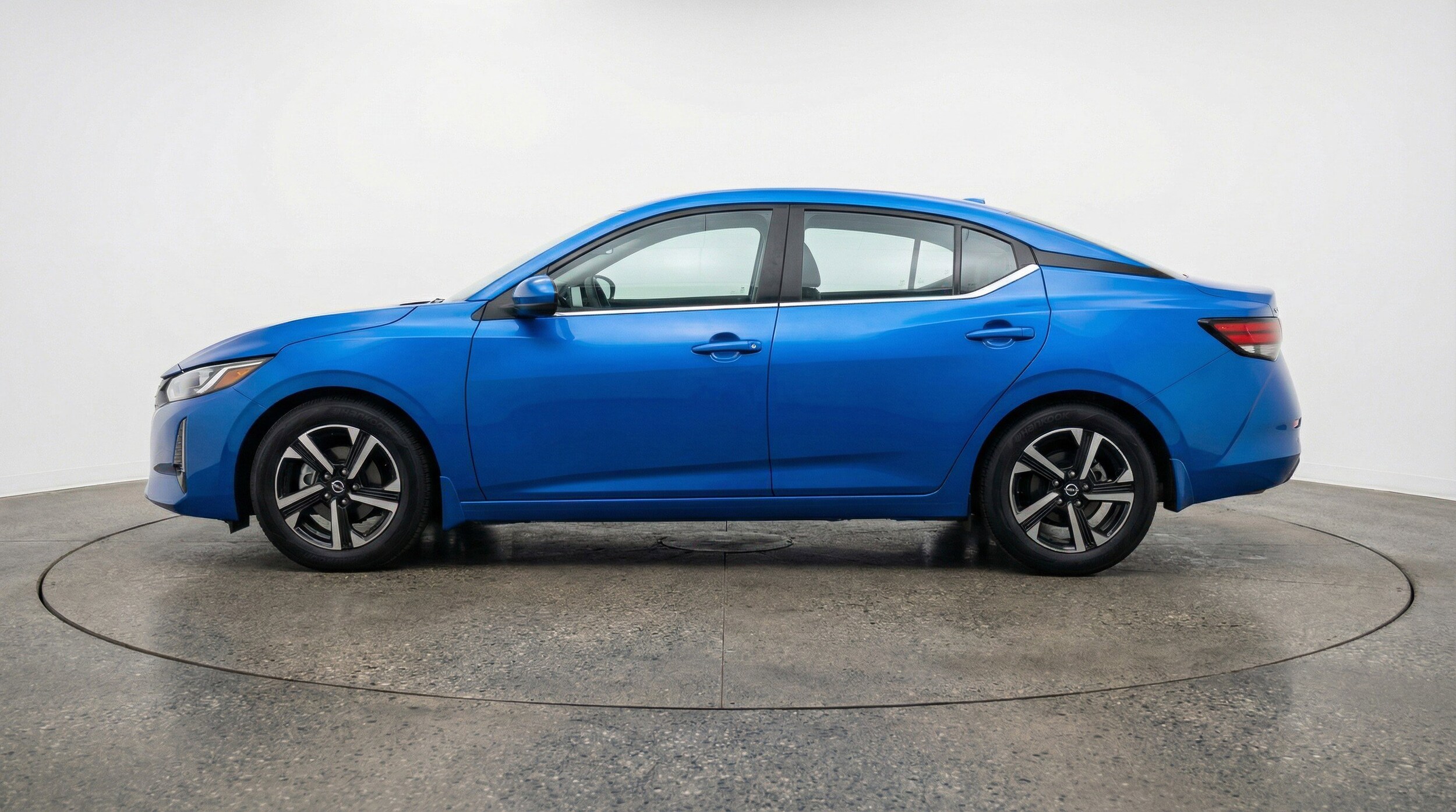 Thumbnail: 2025 Nissan Sentra - 5