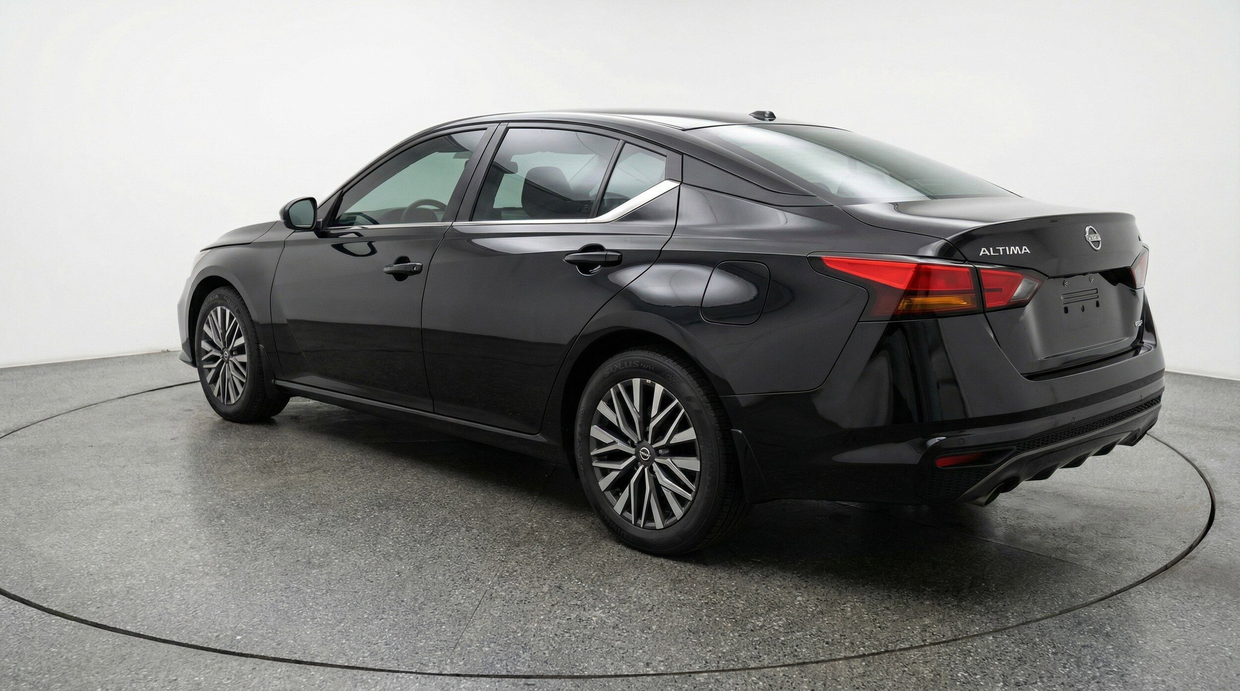 Thumbnail: 2025 Nissan Altima - 6