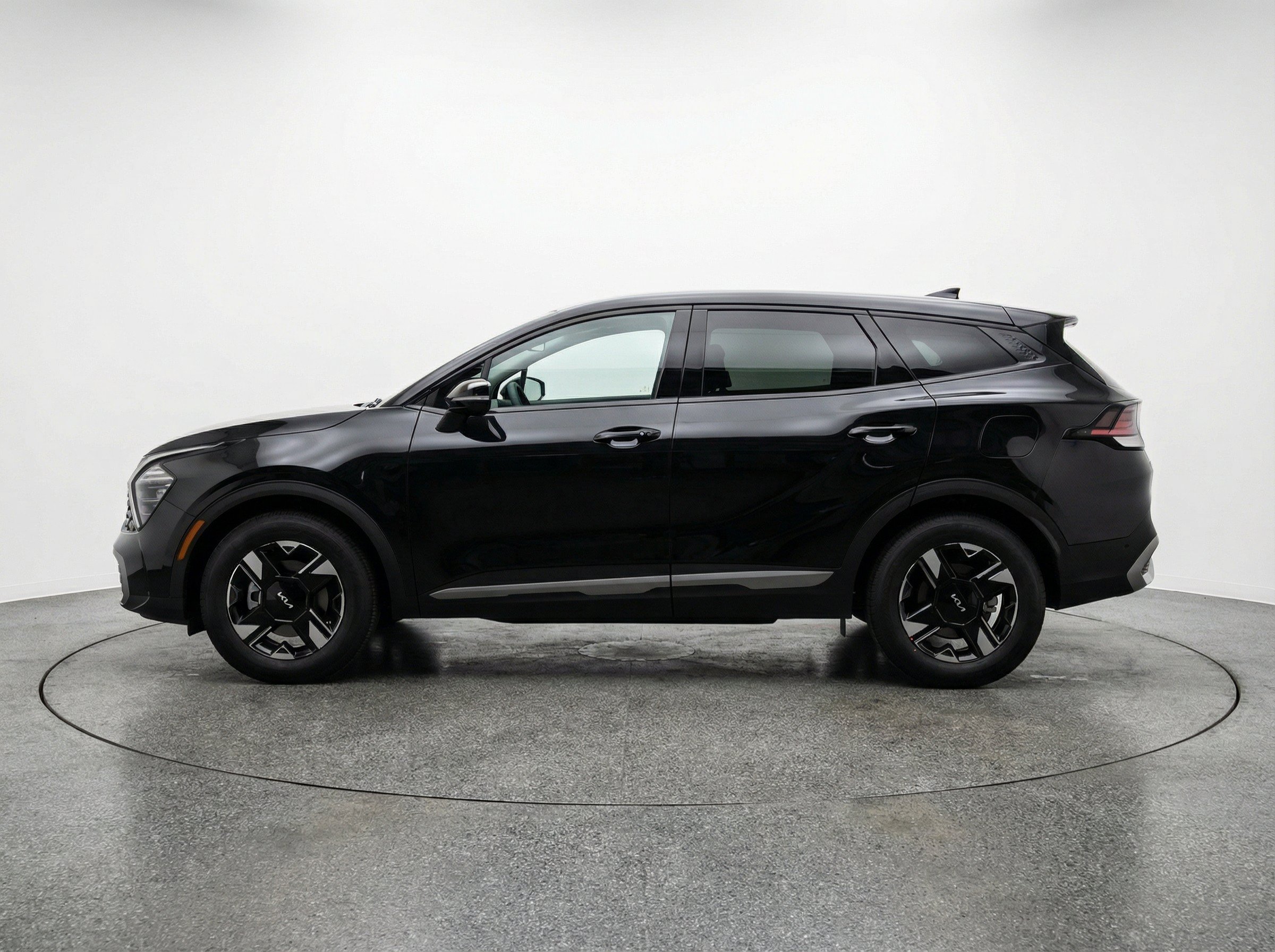 Thumbnail: 2026 Kia Sportage - 5