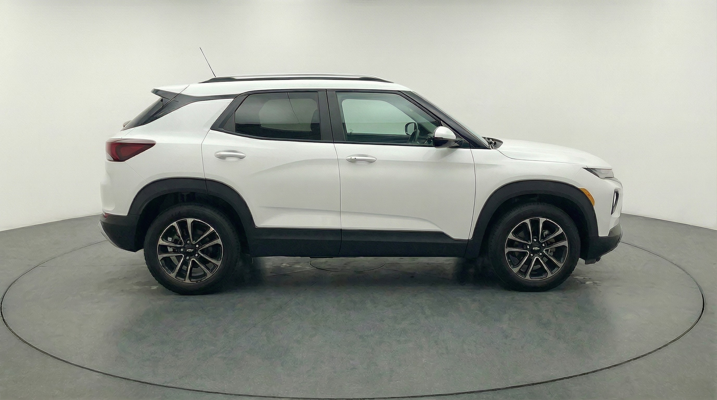 Thumbnail: 2025 Chevrolet TrailBlazer - 8