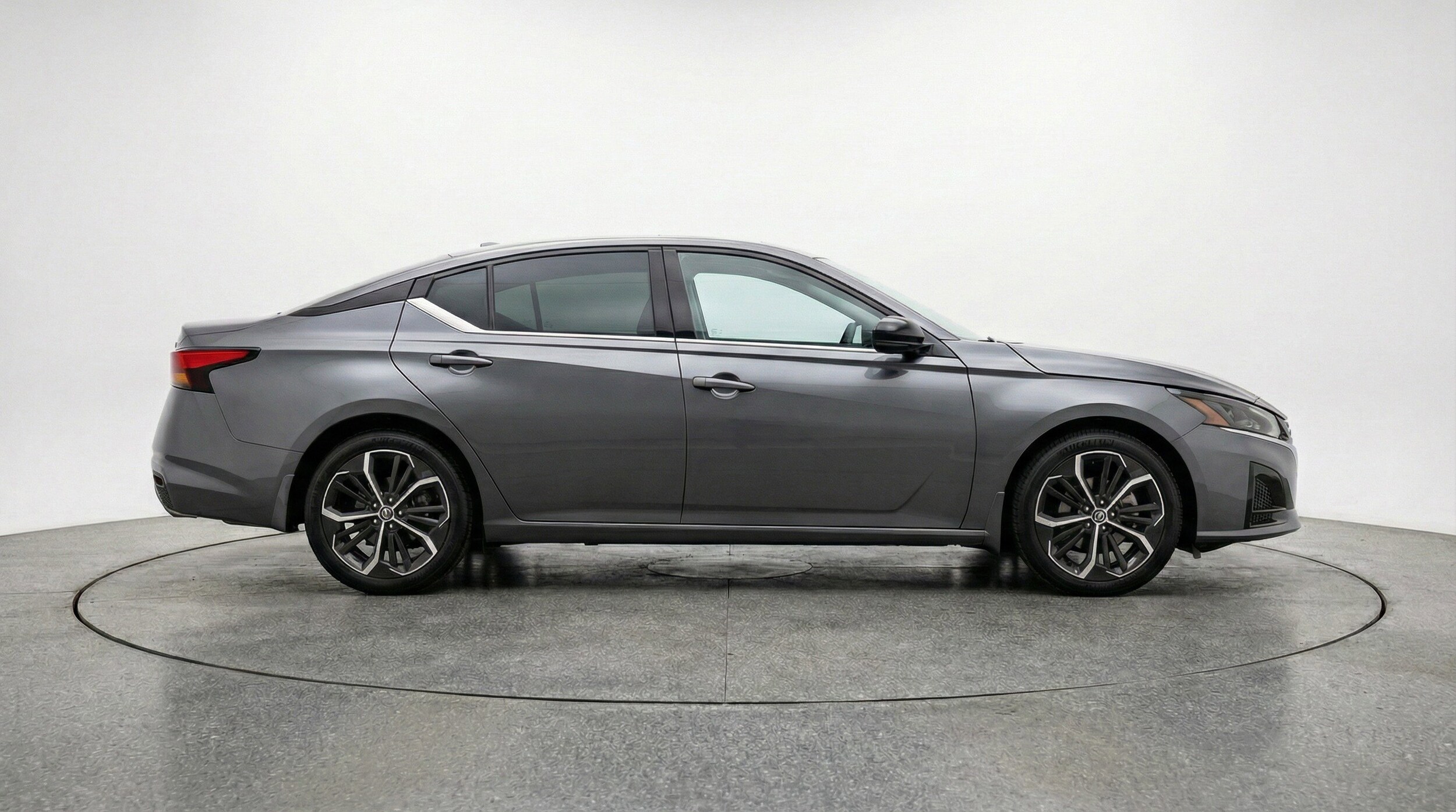 Thumbnail: 2025 Nissan Altima - 11