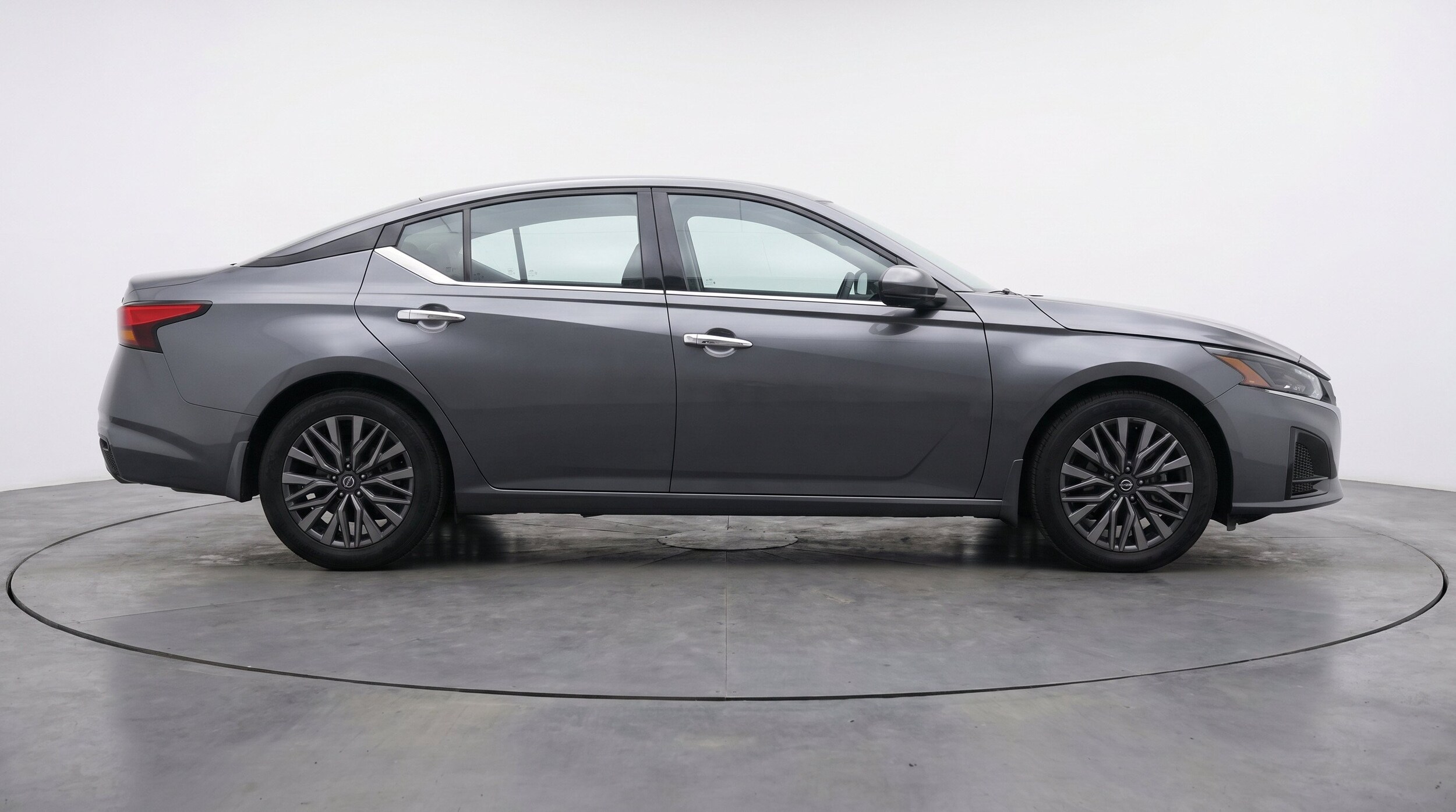 Thumbnail: 2025 Nissan Altima - 11