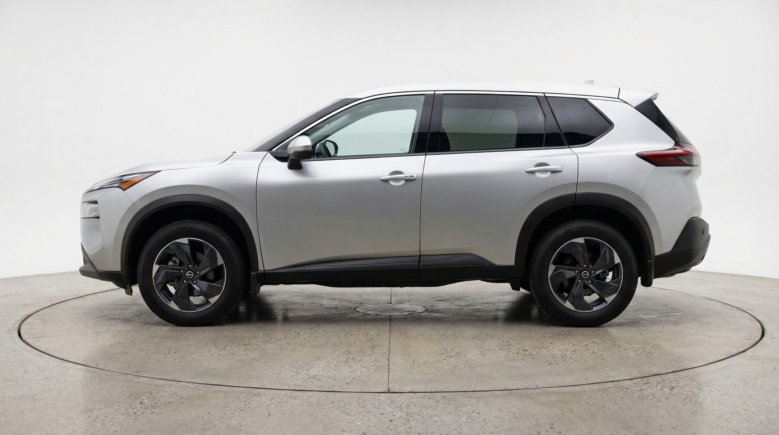 Thumbnail: 2025 Nissan Rogue - 4