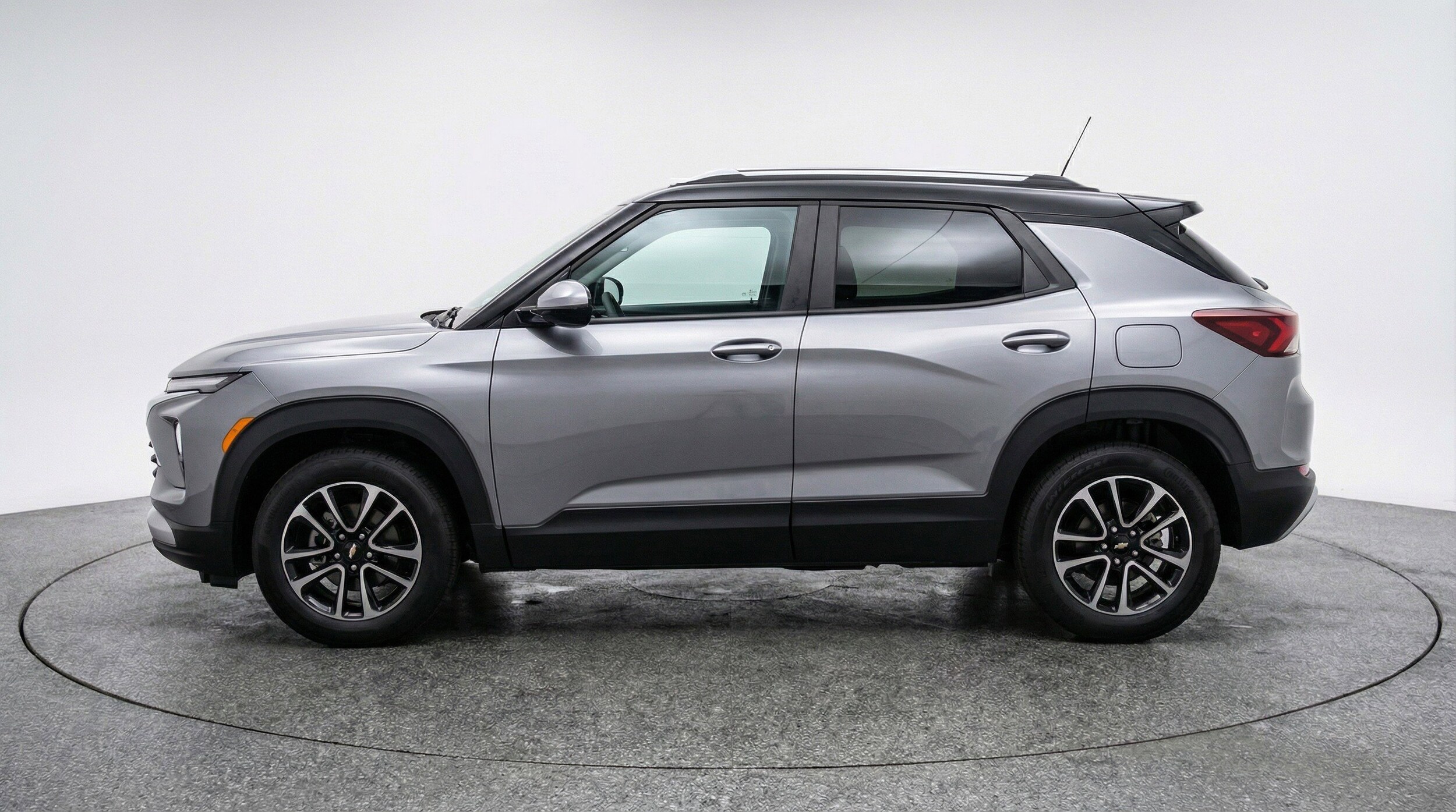 Thumbnail: 2025 Chevrolet TrailBlazer - 5