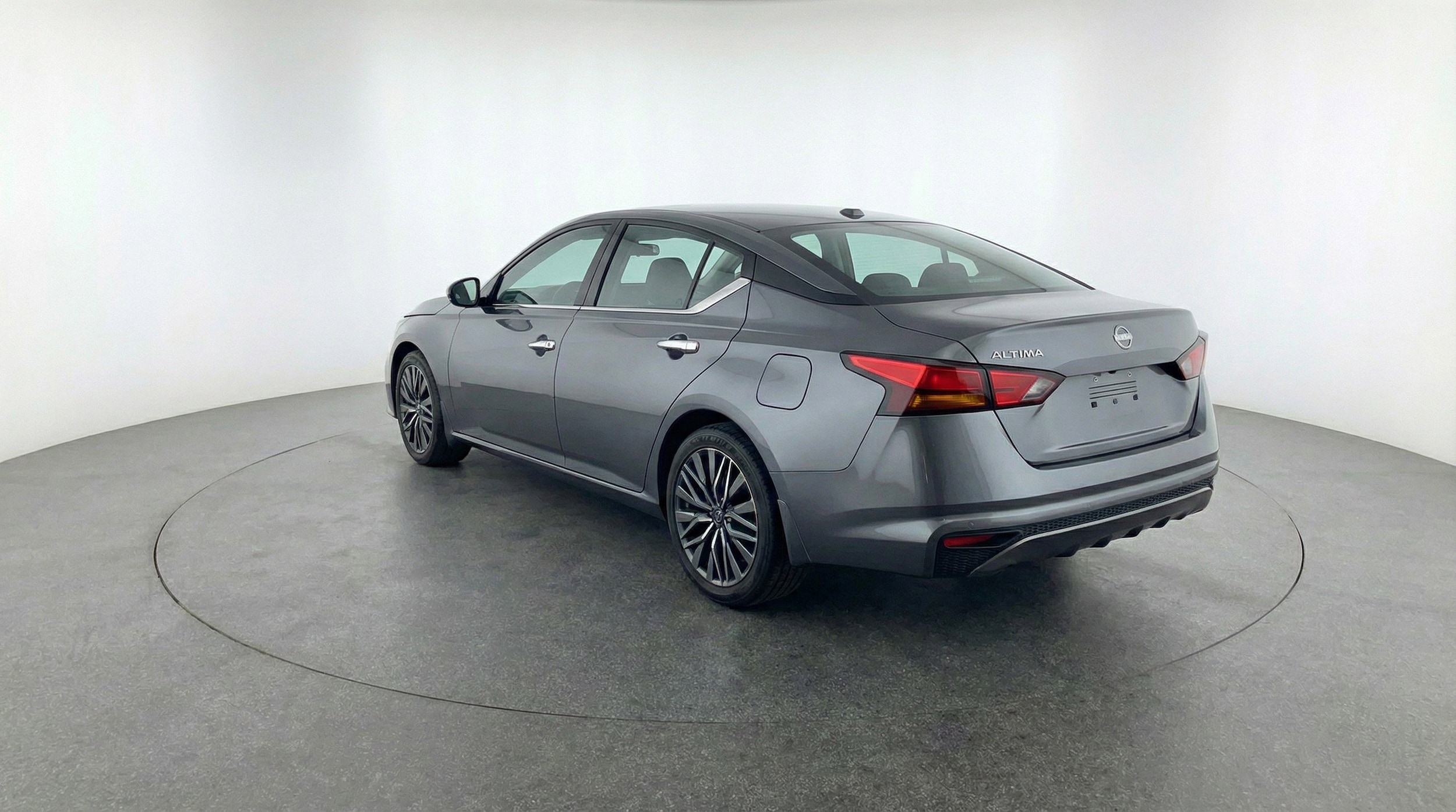 Thumbnail: 2025 Nissan Altima - 6