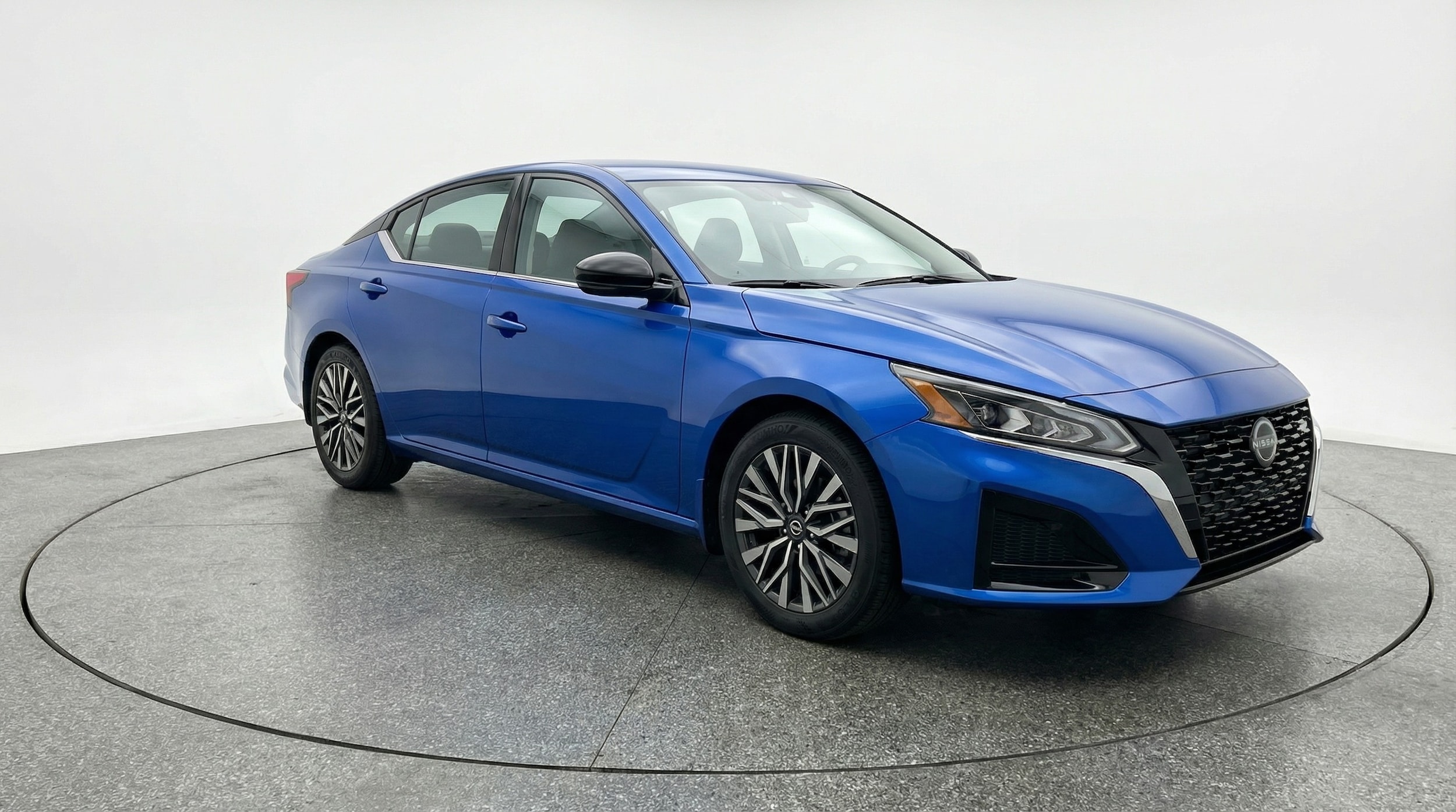 Thumbnail: 2025 Nissan Altima - 1