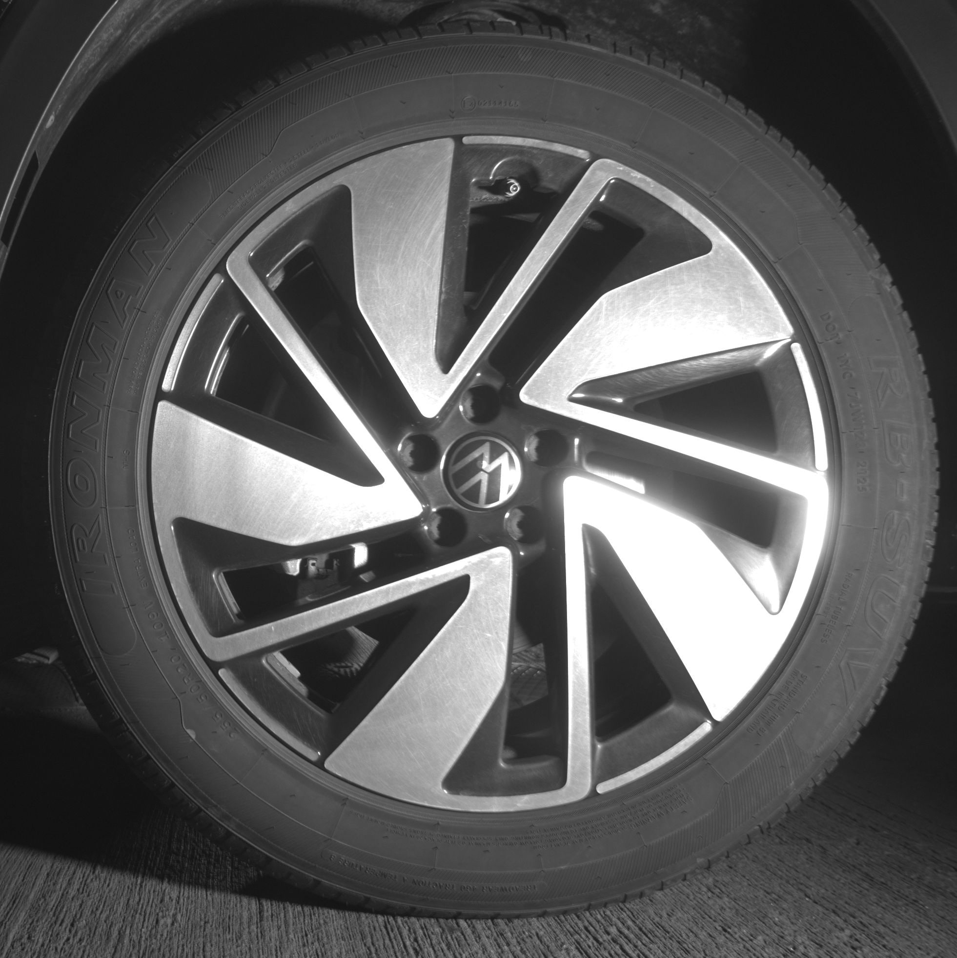 Thumbnail: 2024 Volkswagen Atlas - 9