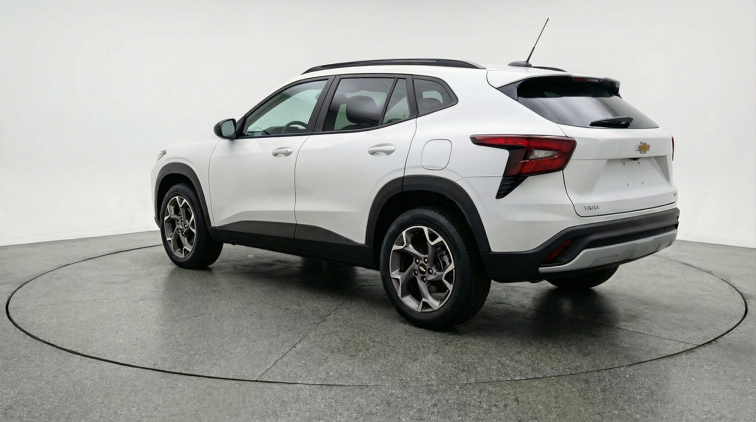 Thumbnail: 2025 Chevrolet Trax - 5