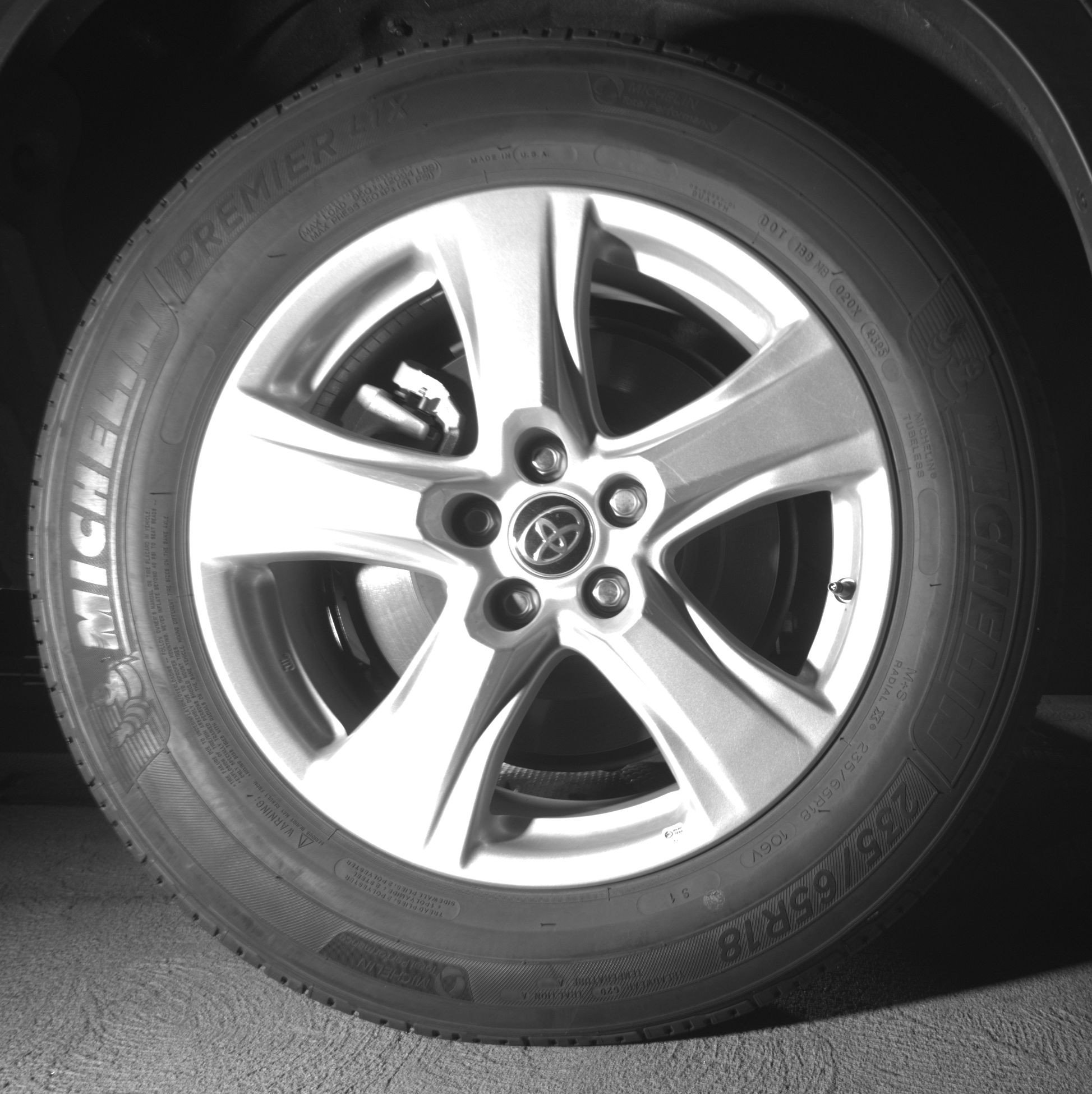 Thumbnail: 2025 Toyota Highlander - 15