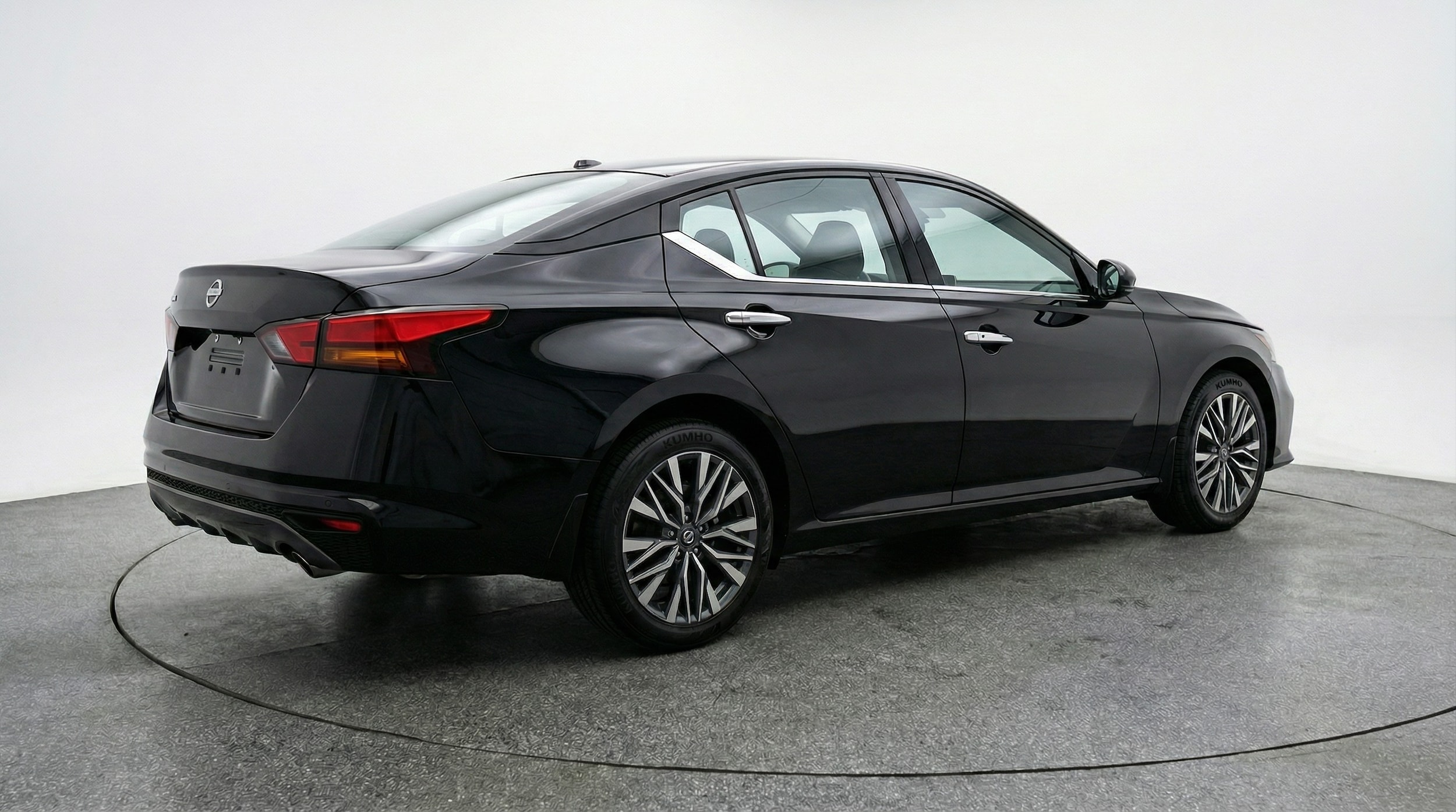 Thumbnail: 2025 Nissan Altima - 7