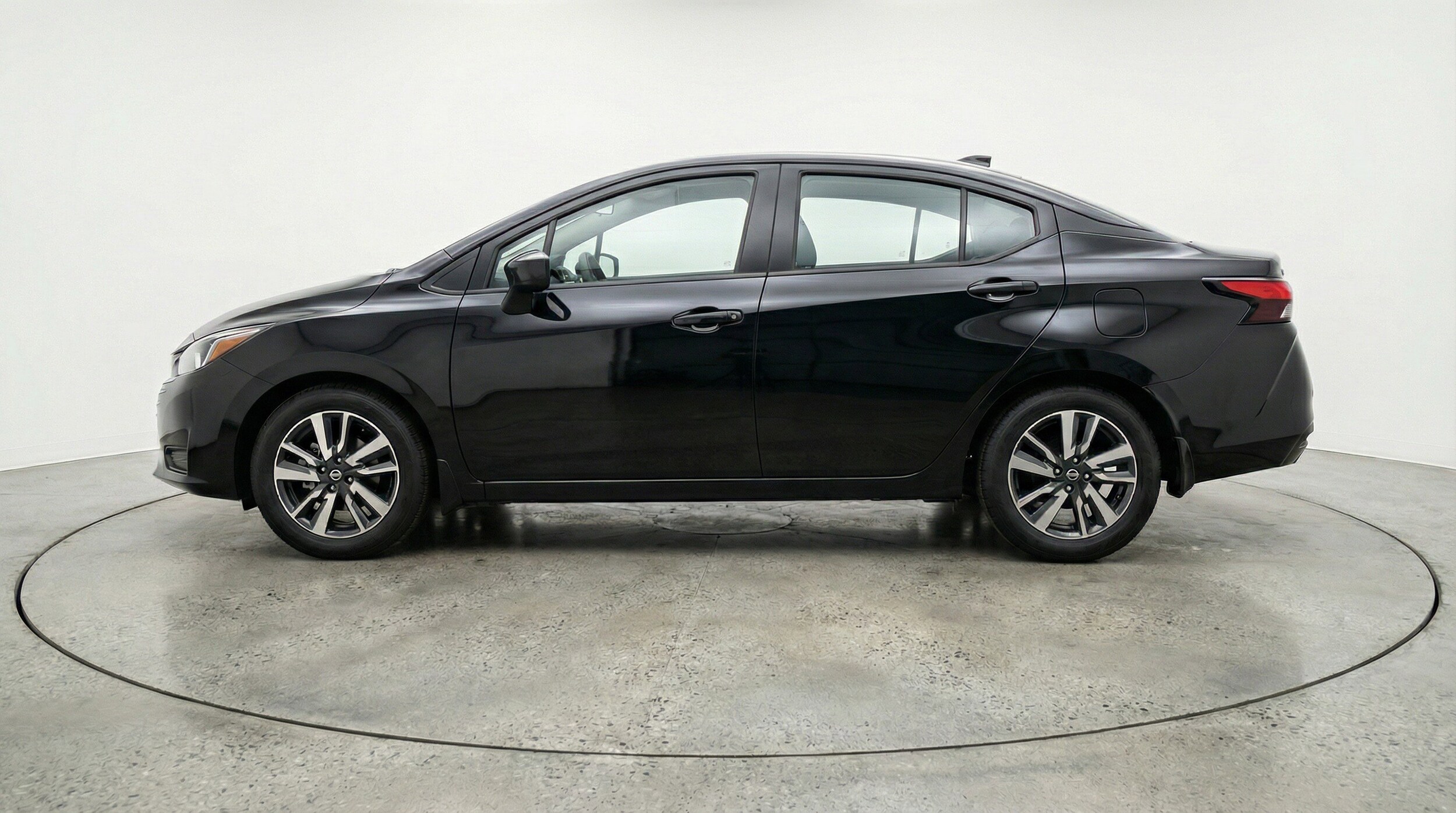 Thumbnail: 2025 Nissan Versa - 5