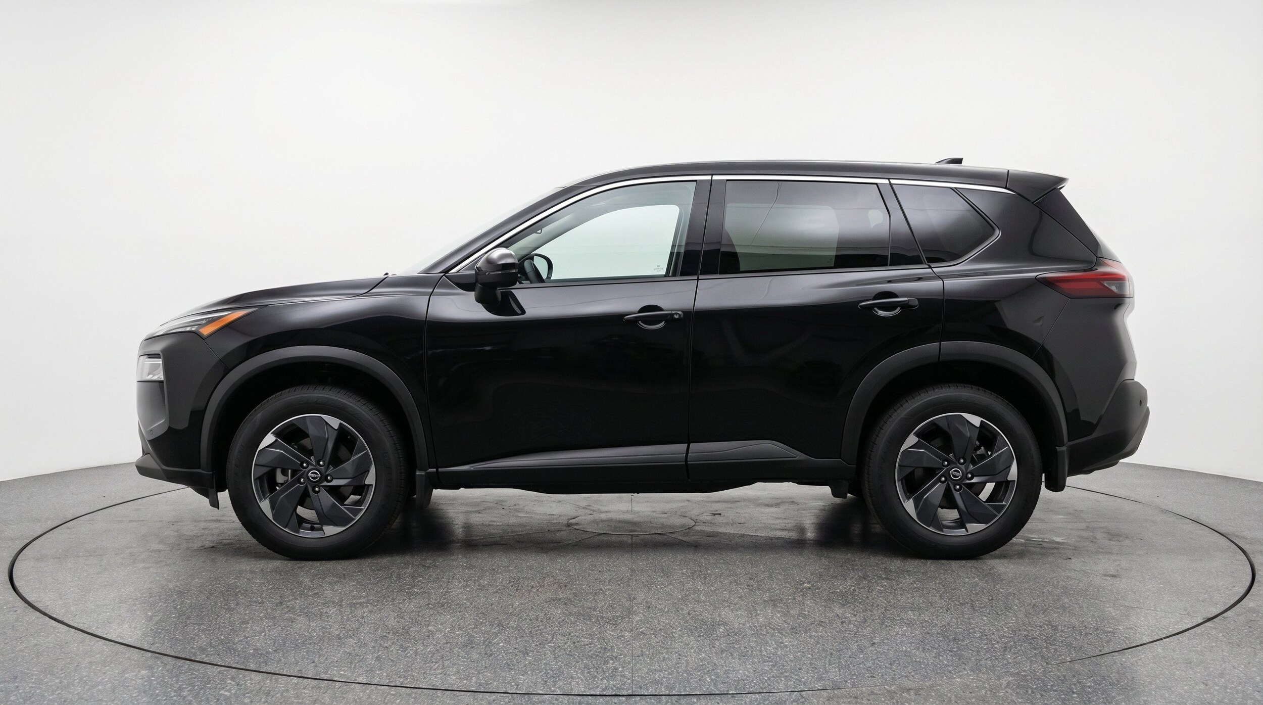 Thumbnail: 2025 Nissan Rogue - 5